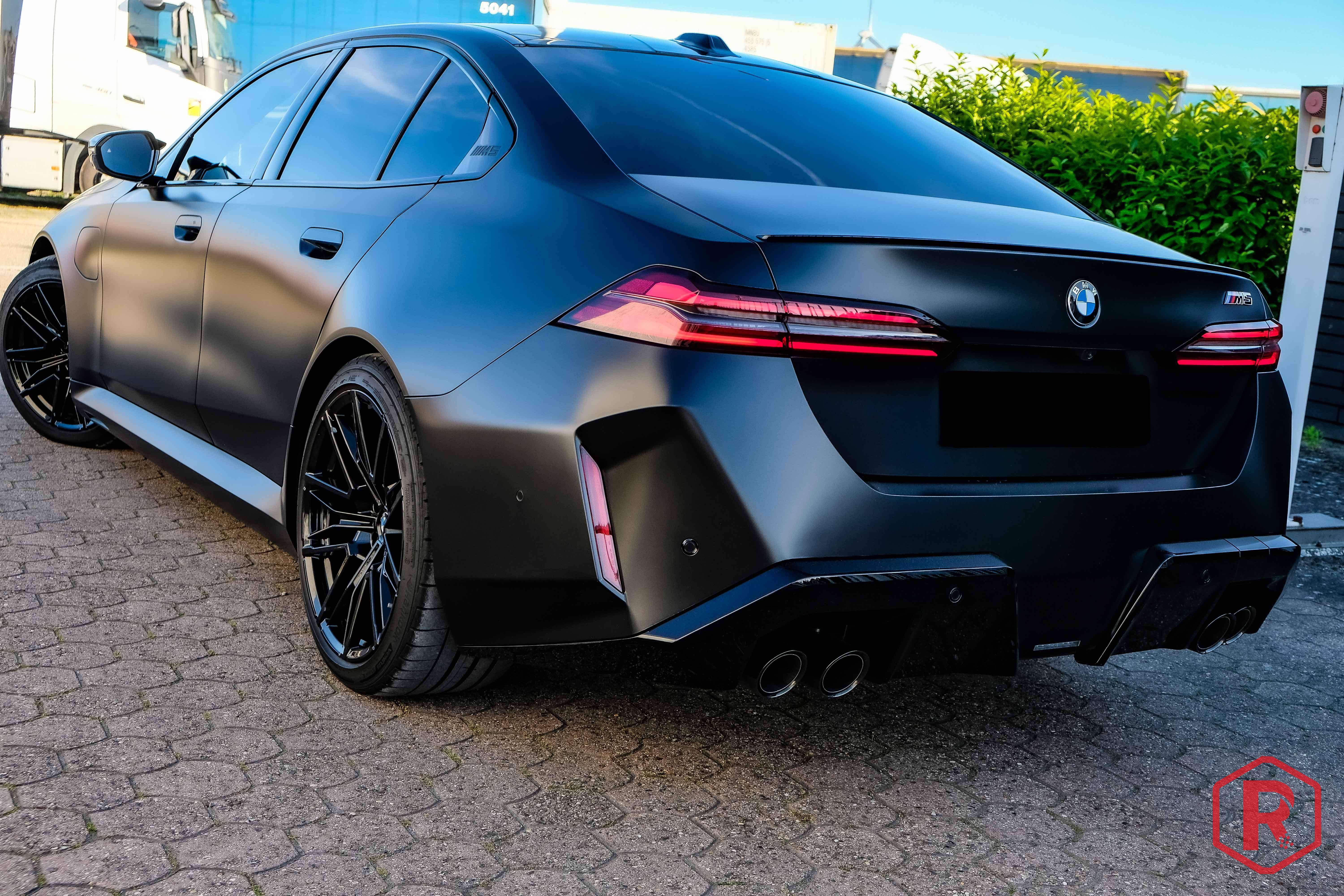 BMW M5 4.4 V8 727pk B&W 75%aftrekbaar BTWwagen Garantie
