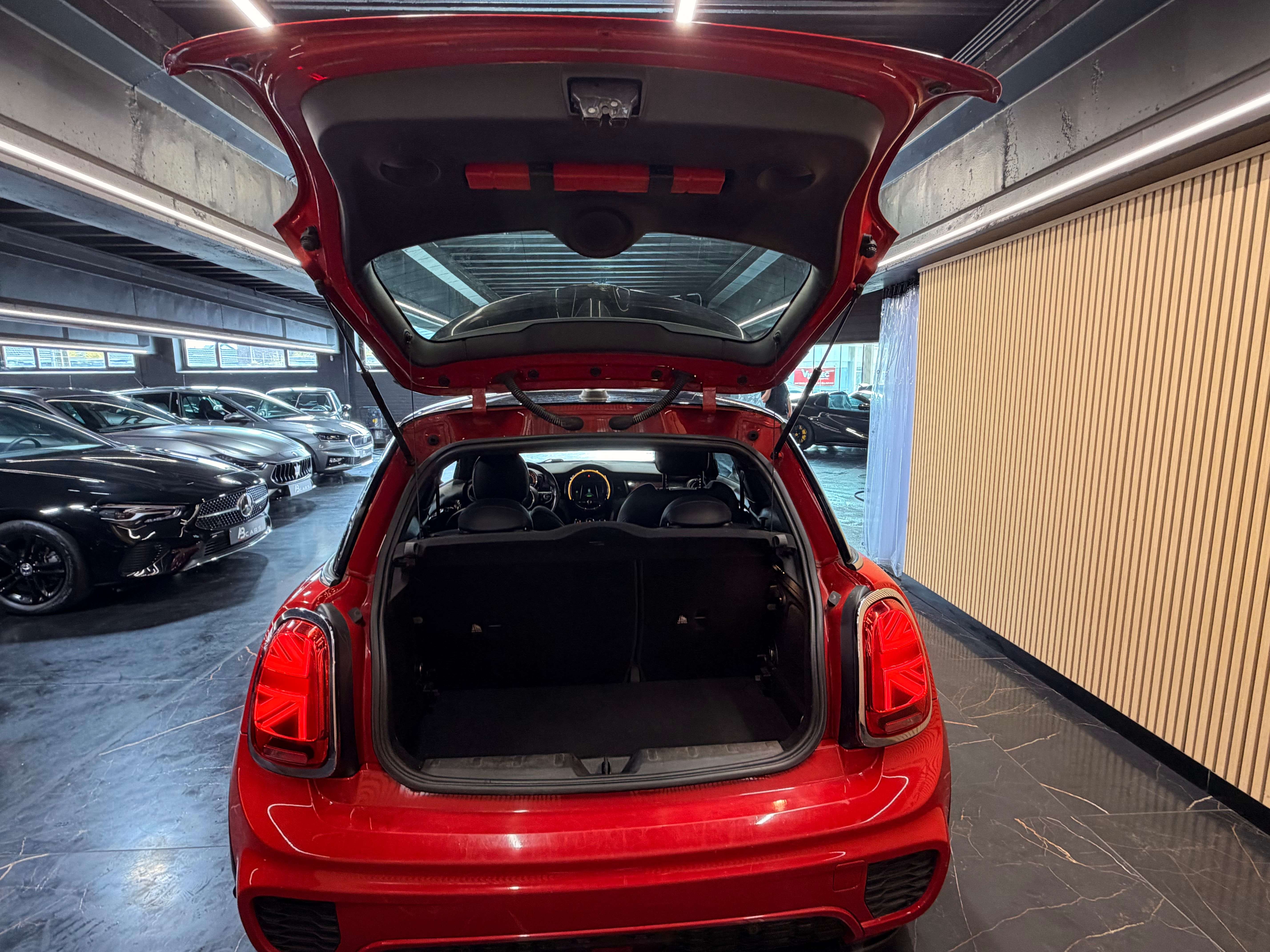 MINI Cooper 1.5i * PACK JCW - JOHN COOPER WORKS * GAR 12 MOIS *