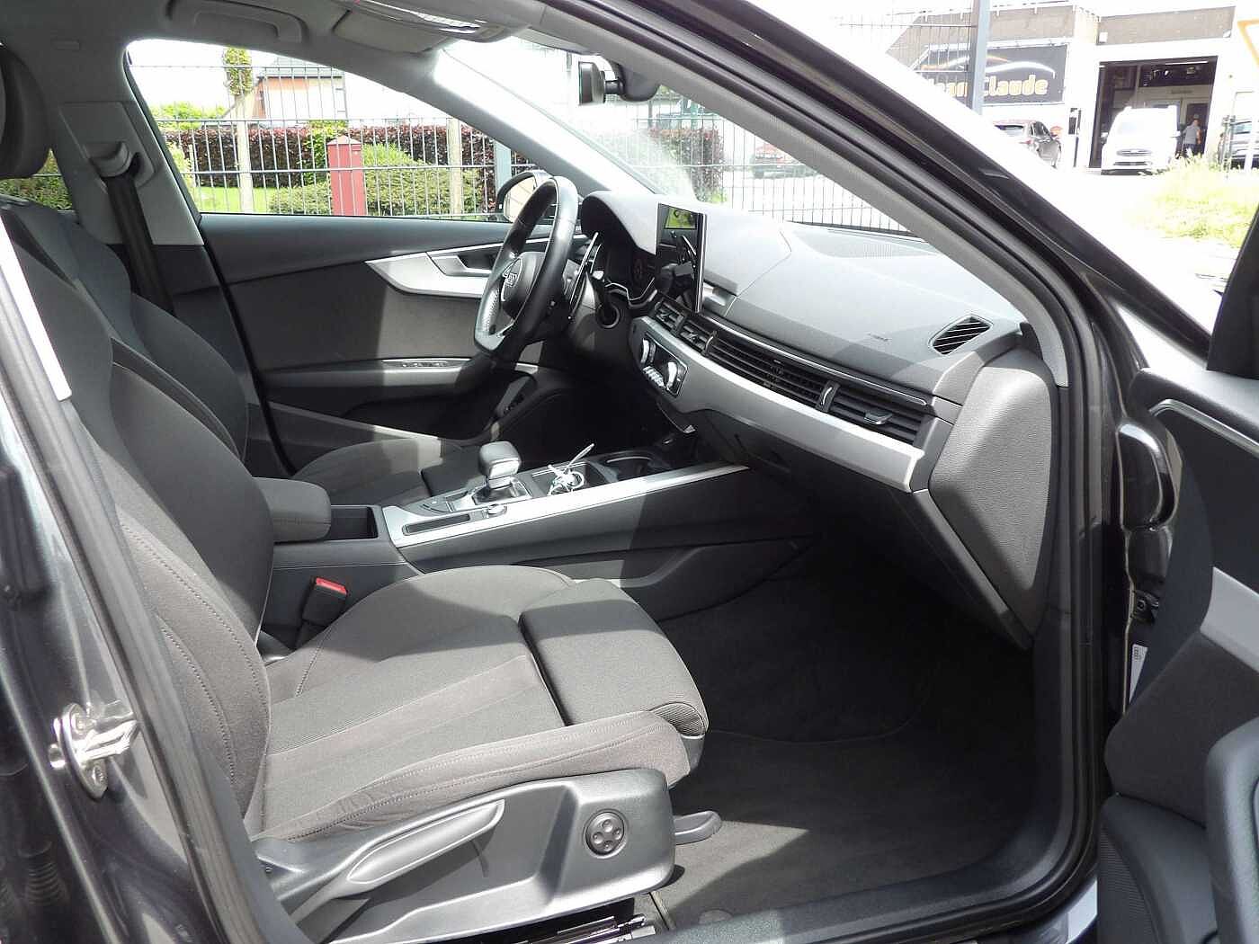 Audi A4 A4 35 TFSI S line S tronic