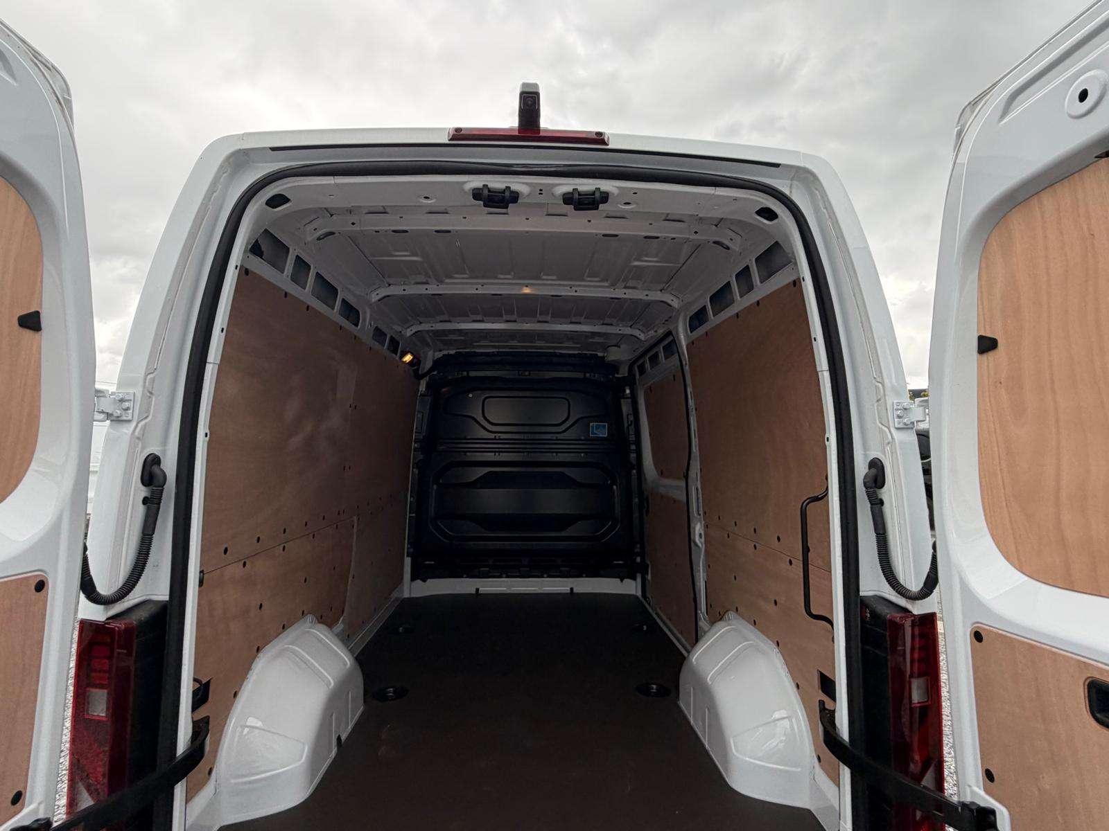 Renault Master T35 2.0 dCi 150 L2H2 Advance inclusief aankleding