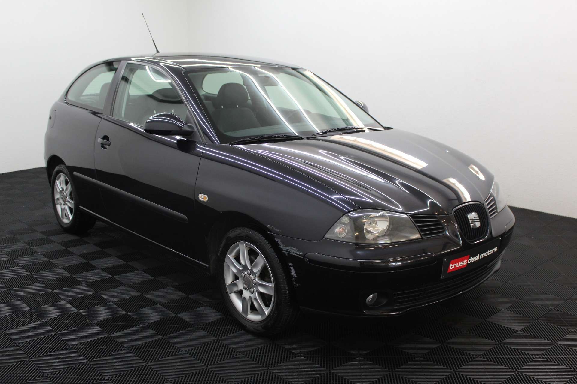 SEAT Ibiza Ibiza 1.4i 16v Stylance * Boite Auto * Garantie *