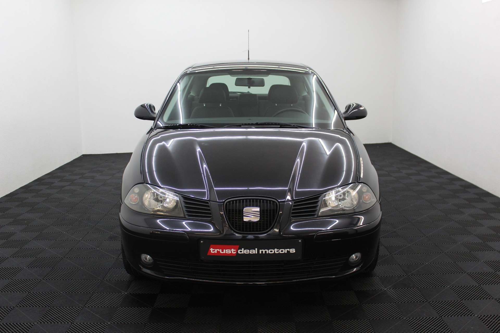 SEAT Ibiza Ibiza 1.4i 16v Stylance * Boite Auto * Garantie *