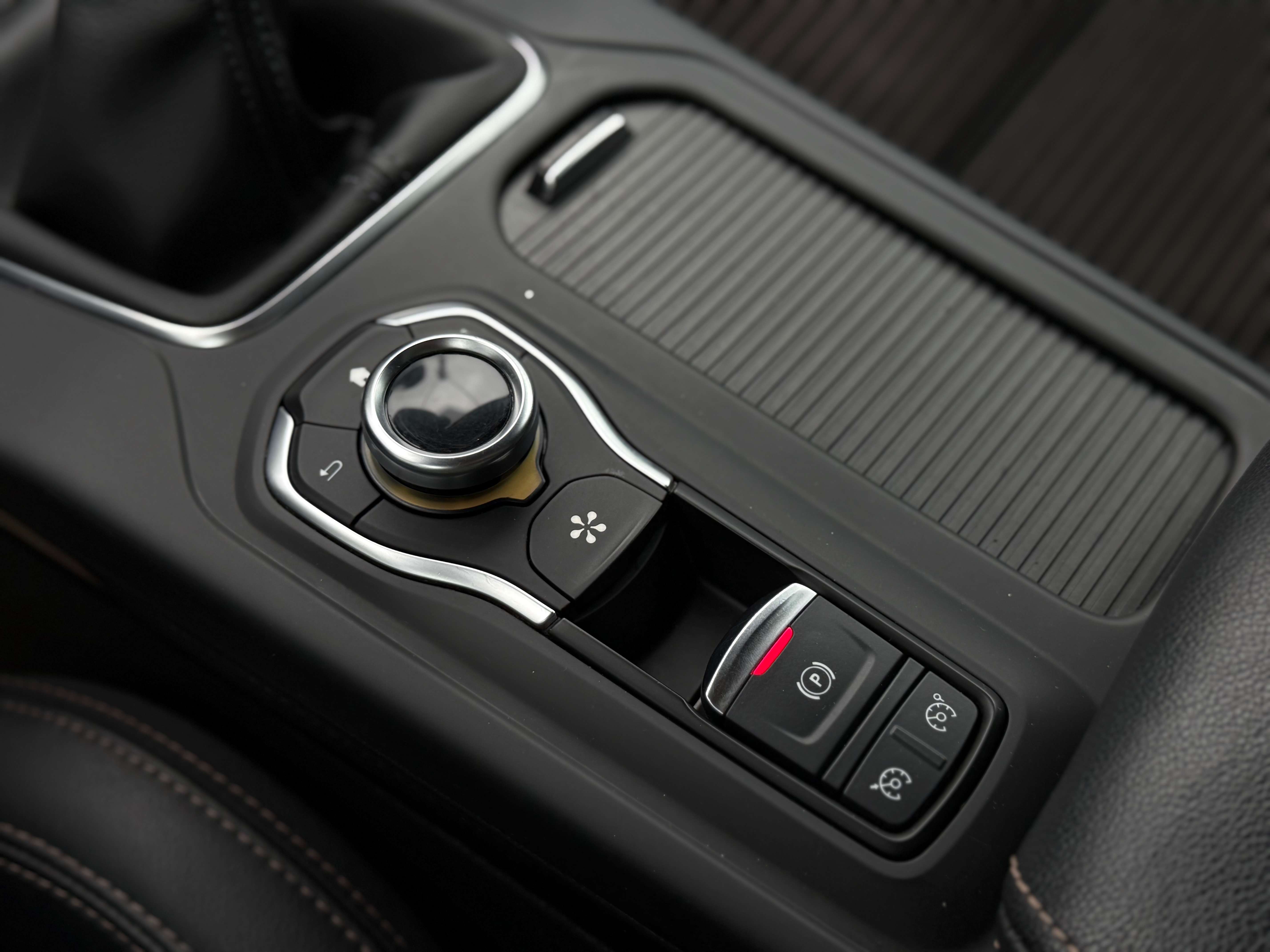 Renault Talisman SW 1.6 dCi - COCKPIT - NAVIGATION - LINE ASSIST - XENON - LED - GARANTIE 12 MOIS