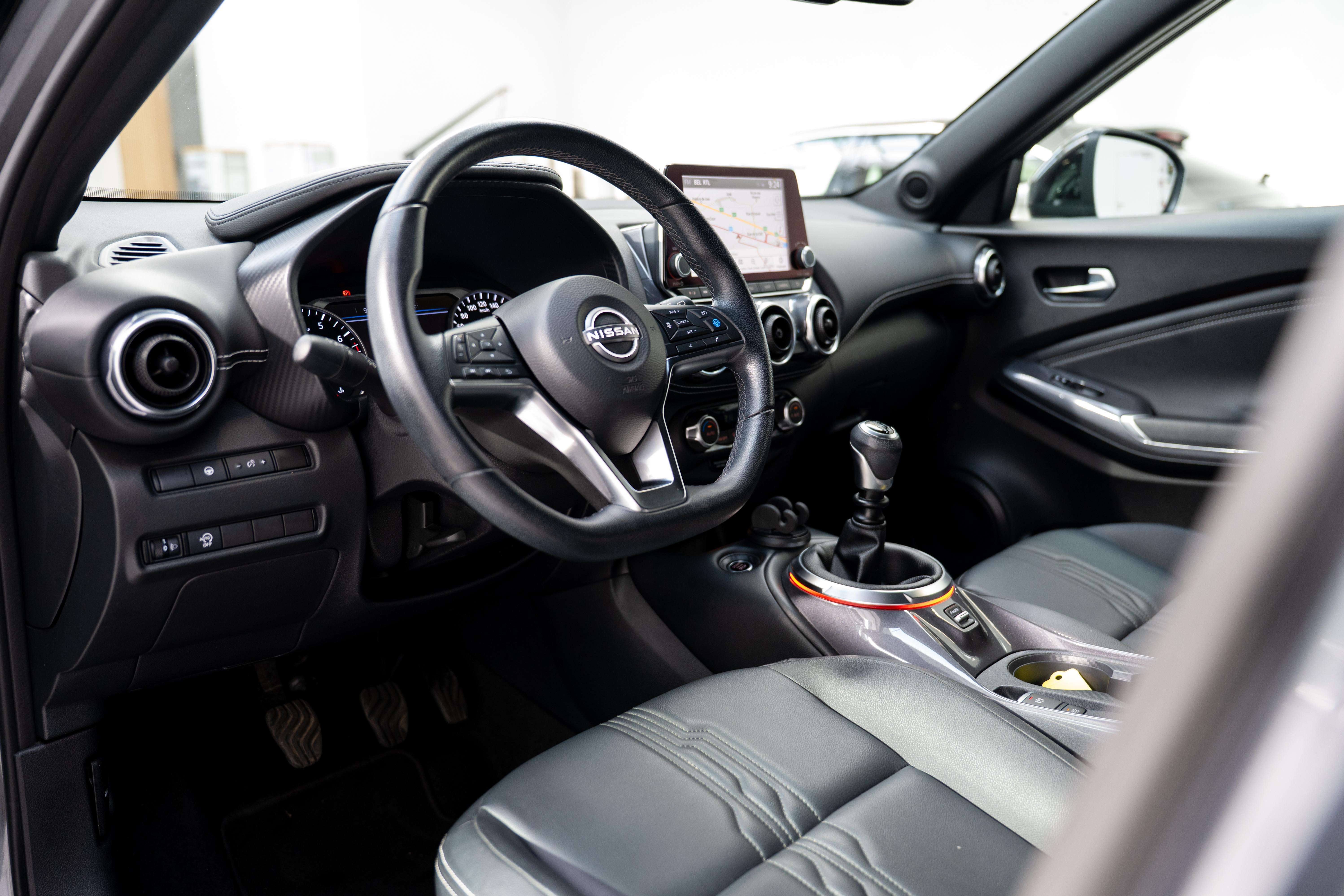 Nissan Juke 1.0 DIG-T 2WD - Cuir - Camera Garantie 12 mois
