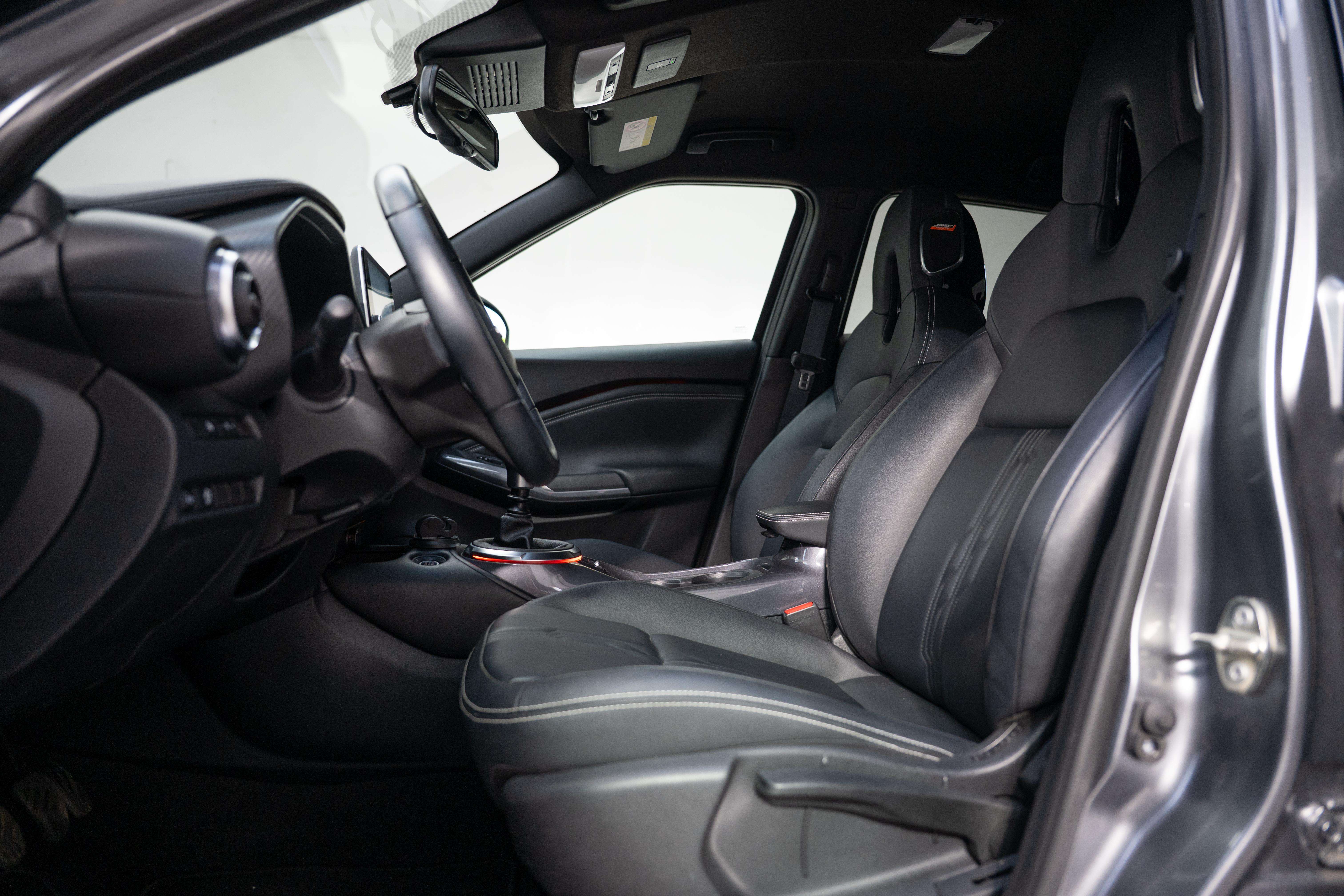 Nissan Juke 1.0 DIG-T 2WD - Cuir - Camera Garantie 12 mois