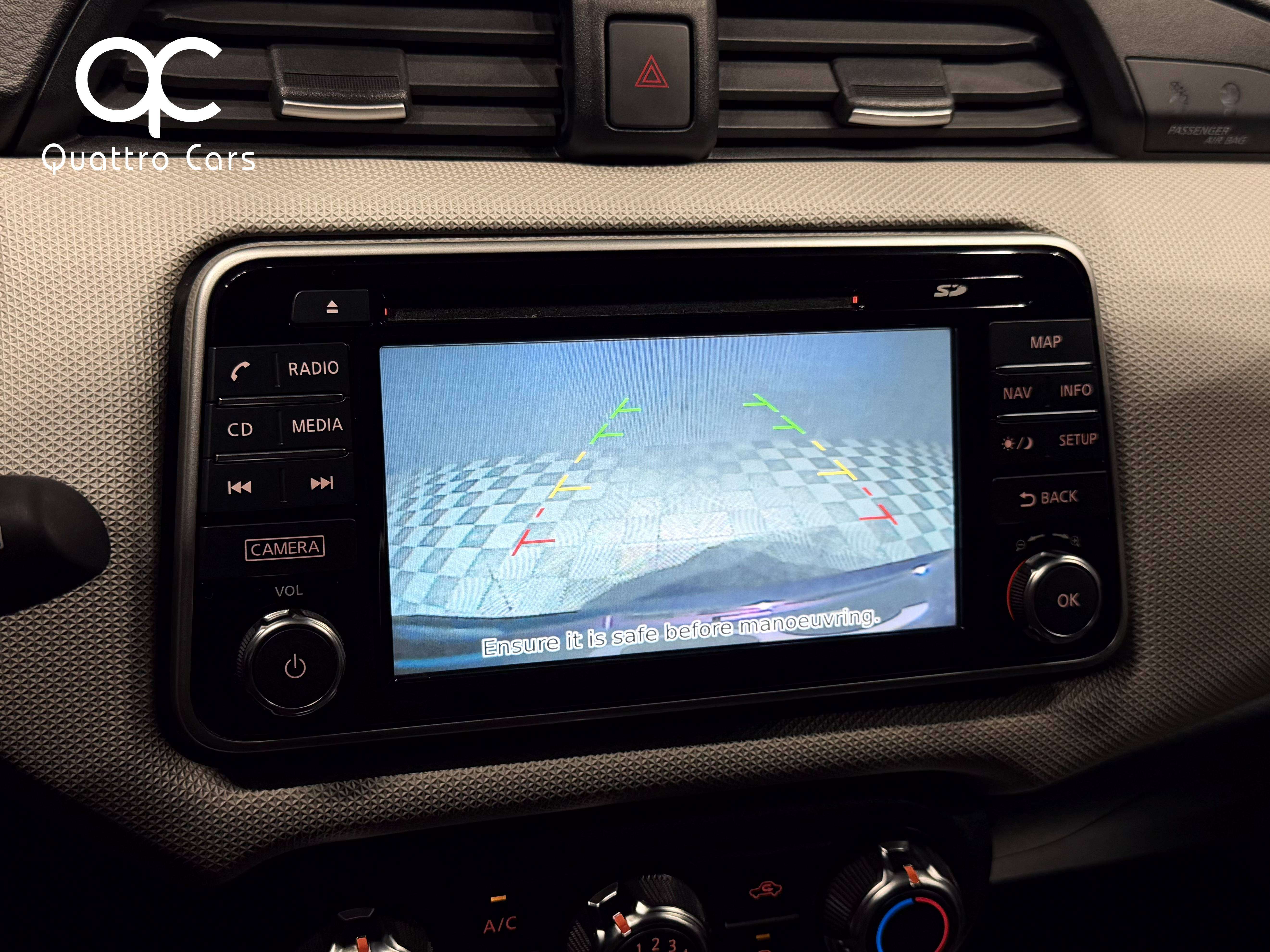Nissan Micra 1.0i - Bose - Camera - Gps - Clim