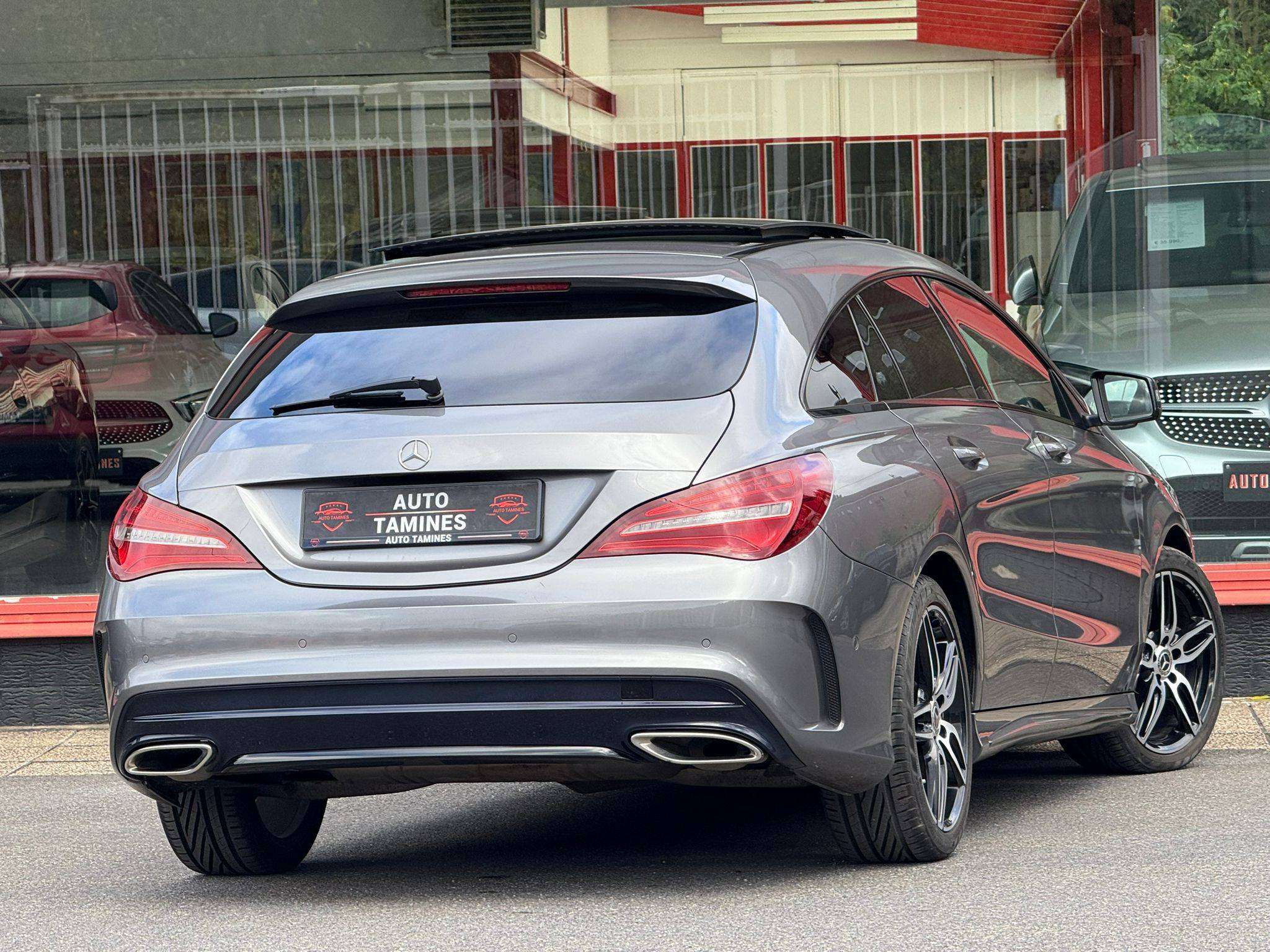 Mercedes-Benz CLA 200 CLA 200 d AMG Line / Toit Pano / Led / Full Option