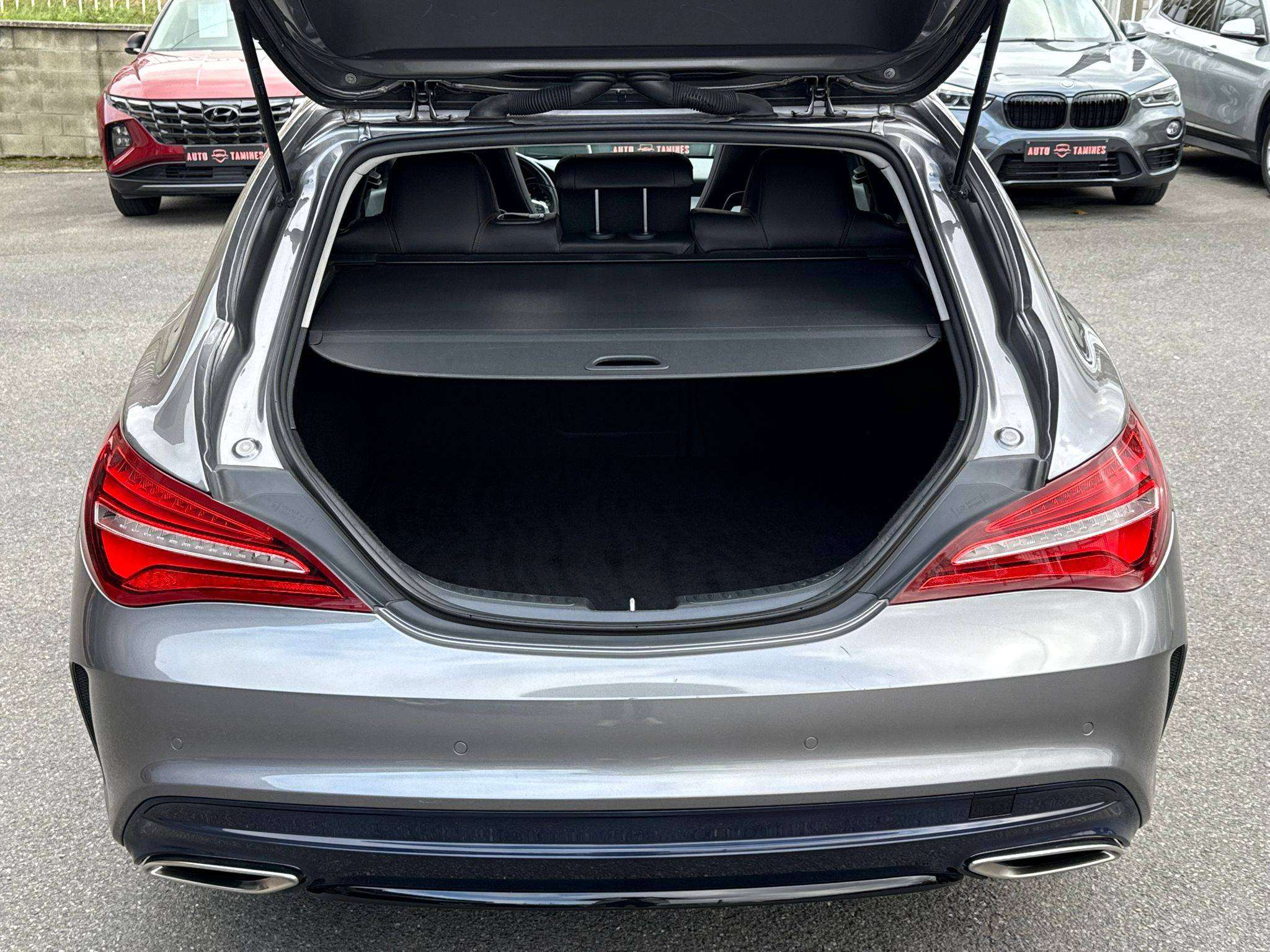 Mercedes-Benz CLA 200 CLA 200 d AMG Line / Toit Pano / Led / Full Option