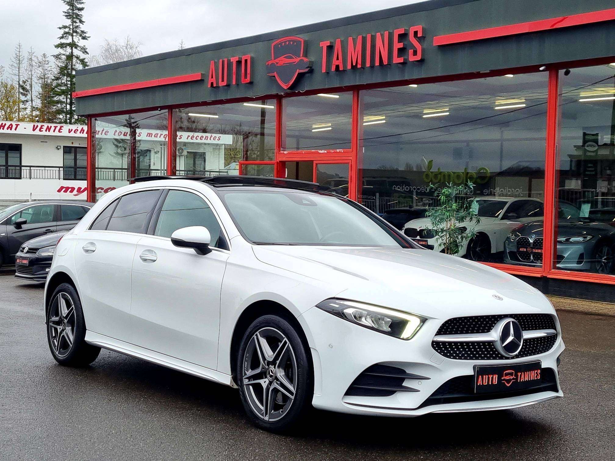 Mercedes-Benz A 250 AMG Line / 1er Main / Pano / TVAC / Full Option