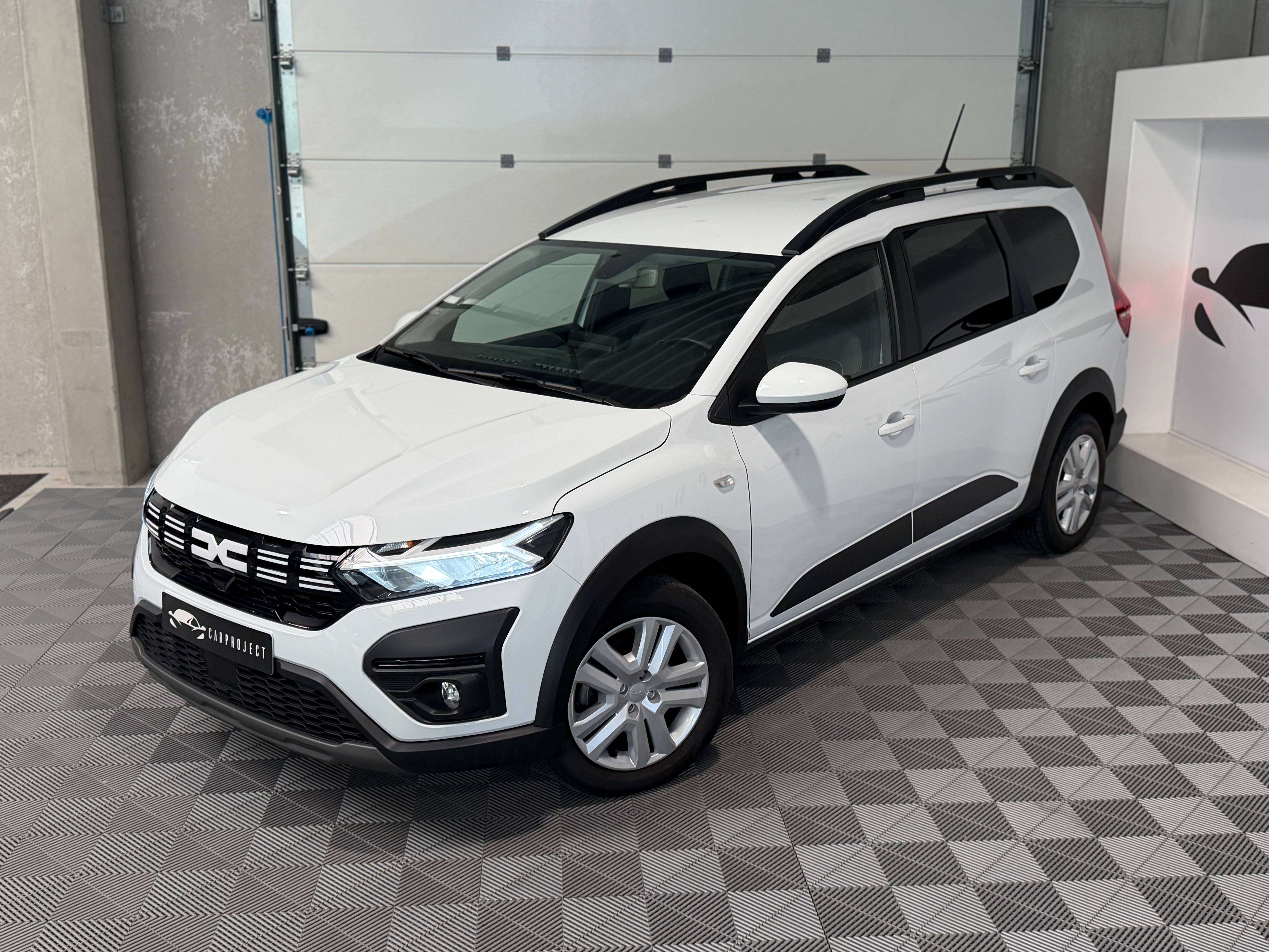 Dacia Jogger 1.6i Hybride Expression, Capteurs AR, Apple Car-Play