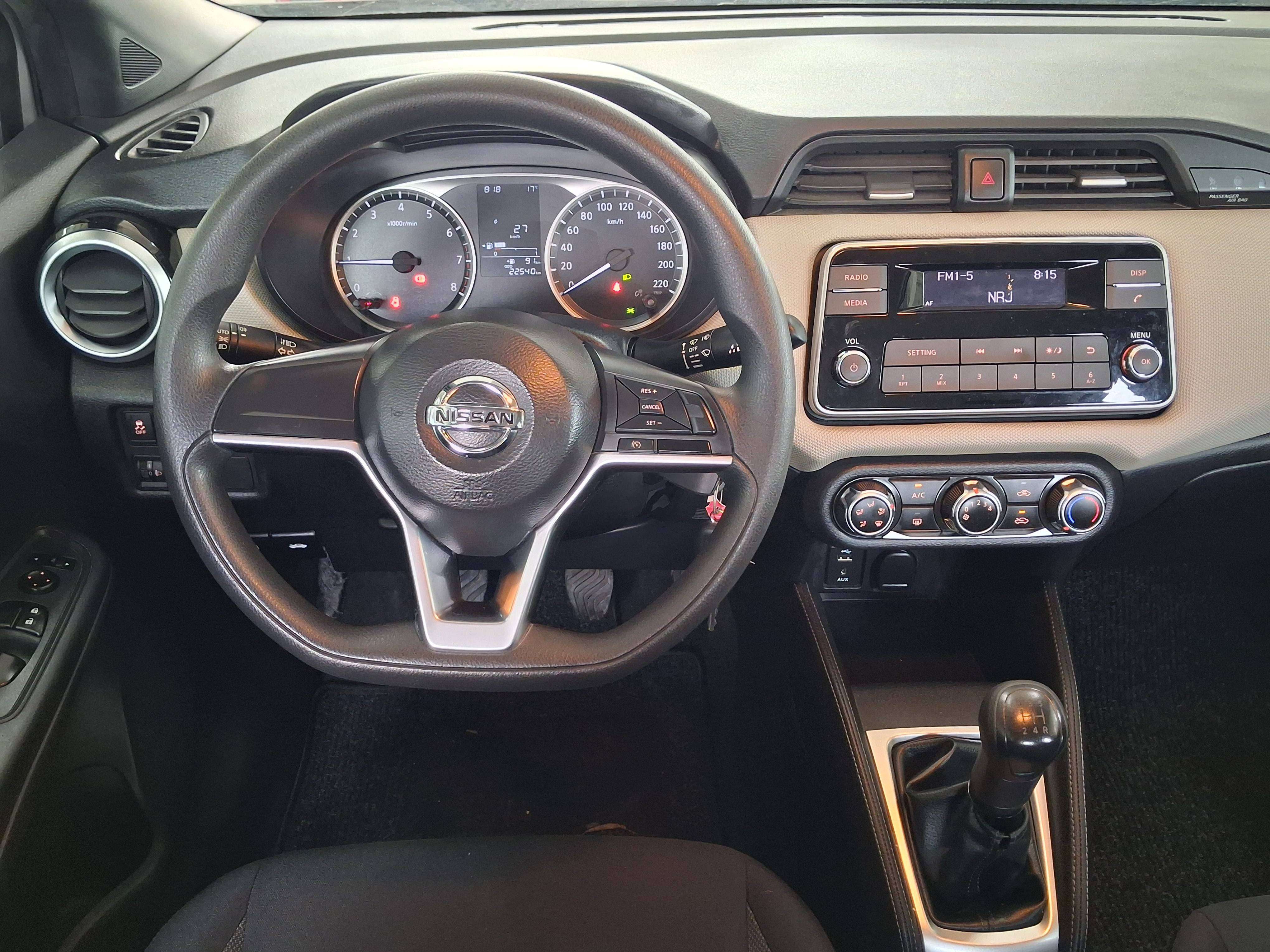 Nissan Micra Micra 1.0i Acenta /!!!!!!! 22.000 KMS !!!!!!!/ CLIMATISEE / GARANTIE