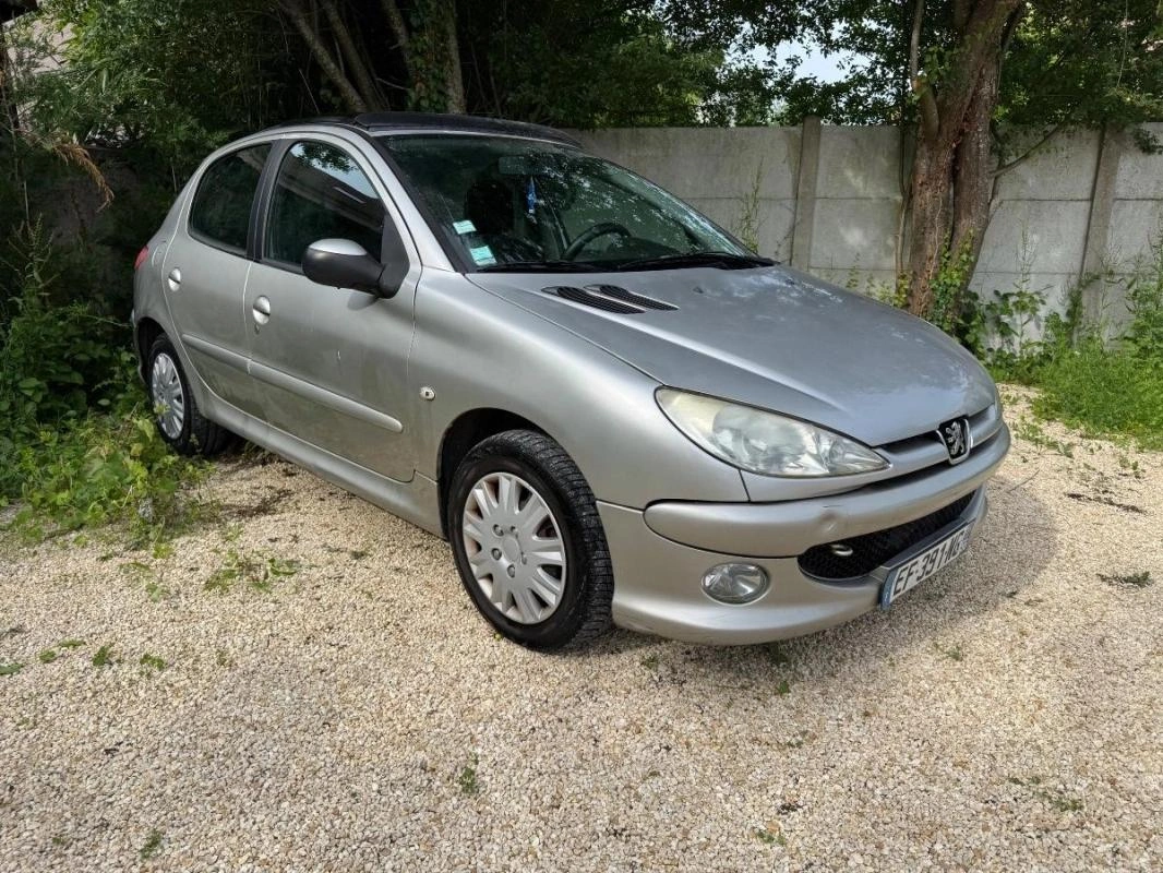 Peugeot 206 1.4 90 XT