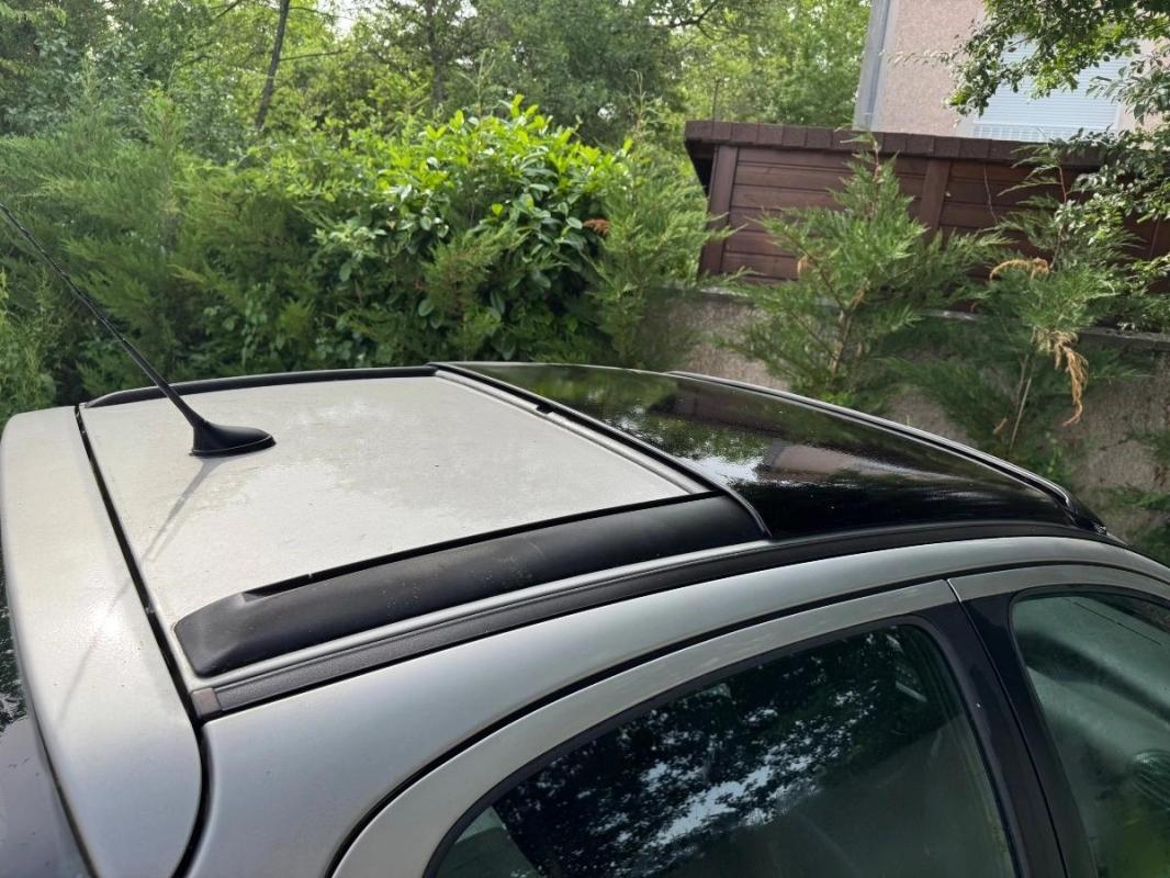 Peugeot 206 1.4 90 XT