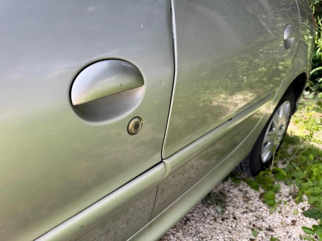 Peugeot 206 1.4 90 XT
