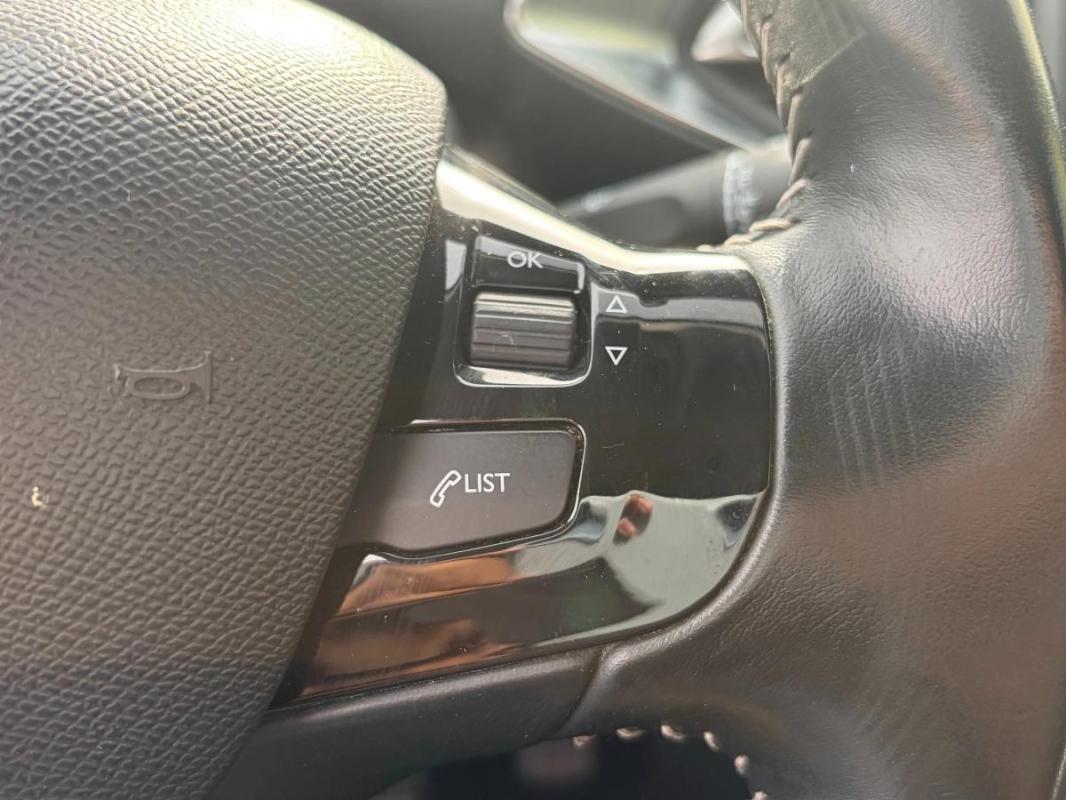 Peugeot 308 SW 1.6 E-HDI 115 CH RADAR DE RECUL - GPS CLIMATISATION AUTOMATIQUE START AND STOP
