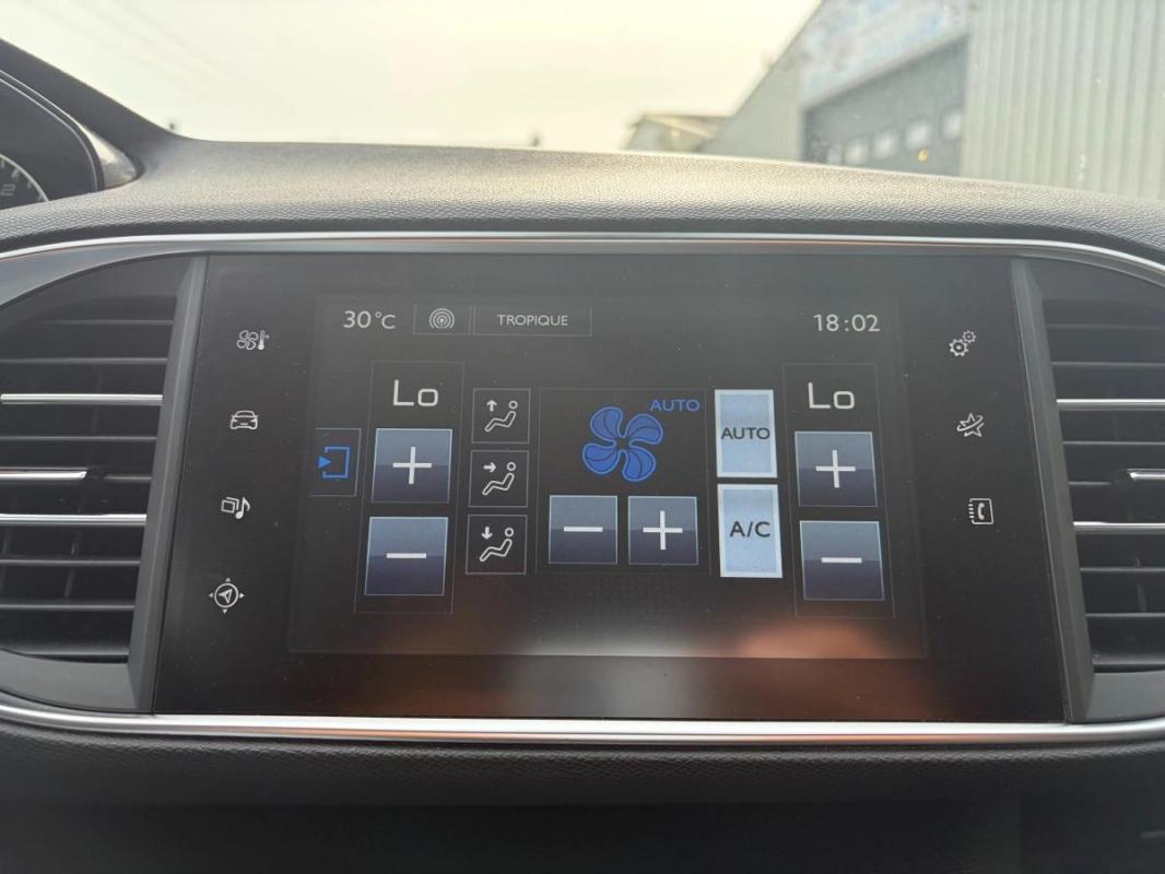 Peugeot 308 SW 1.6 E-HDI 115 CH RADAR DE RECUL - GPS CLIMATISATION AUTOMATIQUE START AND STOP