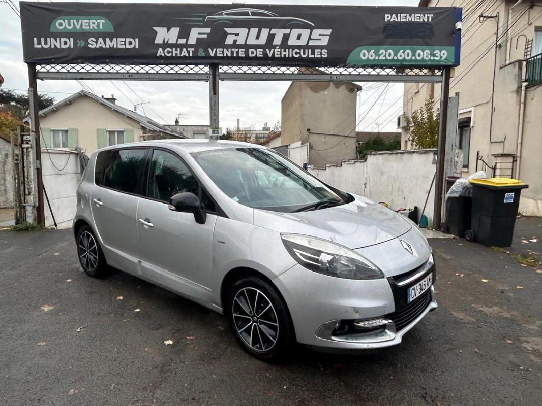 Renault Scenic III 1.5l Bose 2013 KIT DISTRIBUTION FAITE SEMI CUIR GPS Bluetooth USB AUX