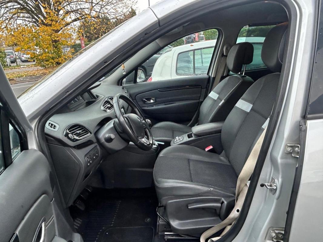 Renault Scenic III 1.5l Bose 2013 KIT DISTRIBUTION FAITE SEMI CUIR GPS Bluetooth USB AUX