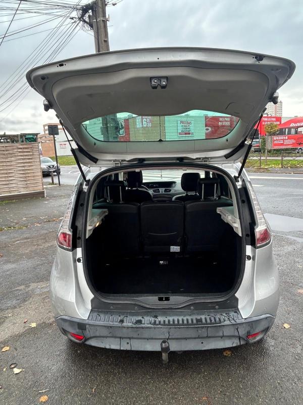 Renault Scenic III 1.5l Bose 2013 KIT DISTRIBUTION FAITE SEMI CUIR GPS Bluetooth USB AUX