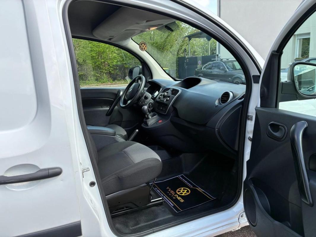 Renault Kangoo Express FOURGON 1.5 BDCI 95 | RADAR DE RECUL GPS SUIVI COMPLET FAIBLE KM FP829