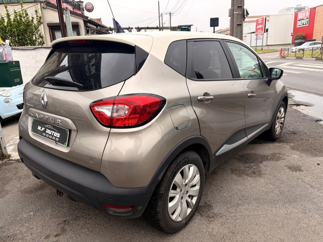 Renault Captur BOITE AUTO 148000km GPS BLUETOOTH RADARS RÉGULATEUR USB AUXI CHAÎNE DE DISTRIBUTION