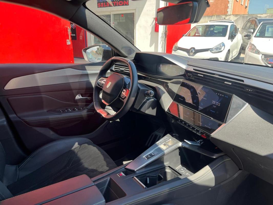 Peugeot 308 GT Line 1.5L HDI 131 CH BOÎTE AUTOMATIQUE | ENTIÈREMENT RÉVISÉE ET GARANTIE 12 MOIS