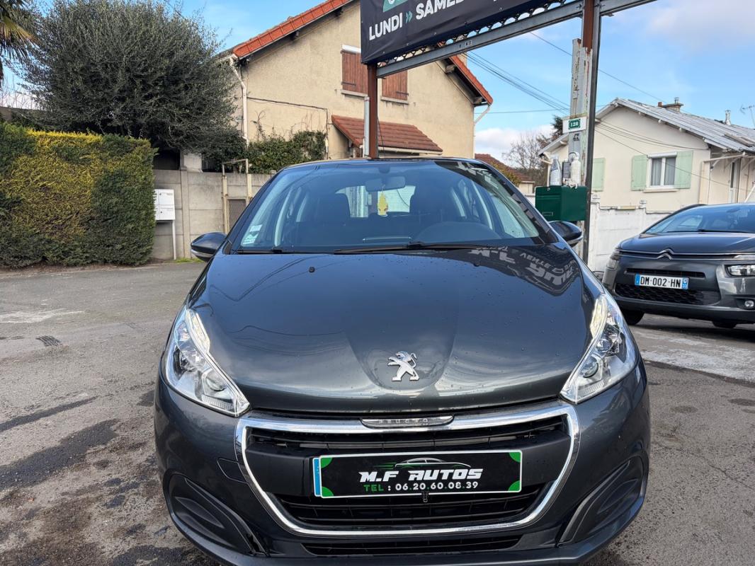 Peugeot 208 2017 1.6L HDI GPS BLUETOOTH RÉGULATEUR PAYEE EN 3 FOIS