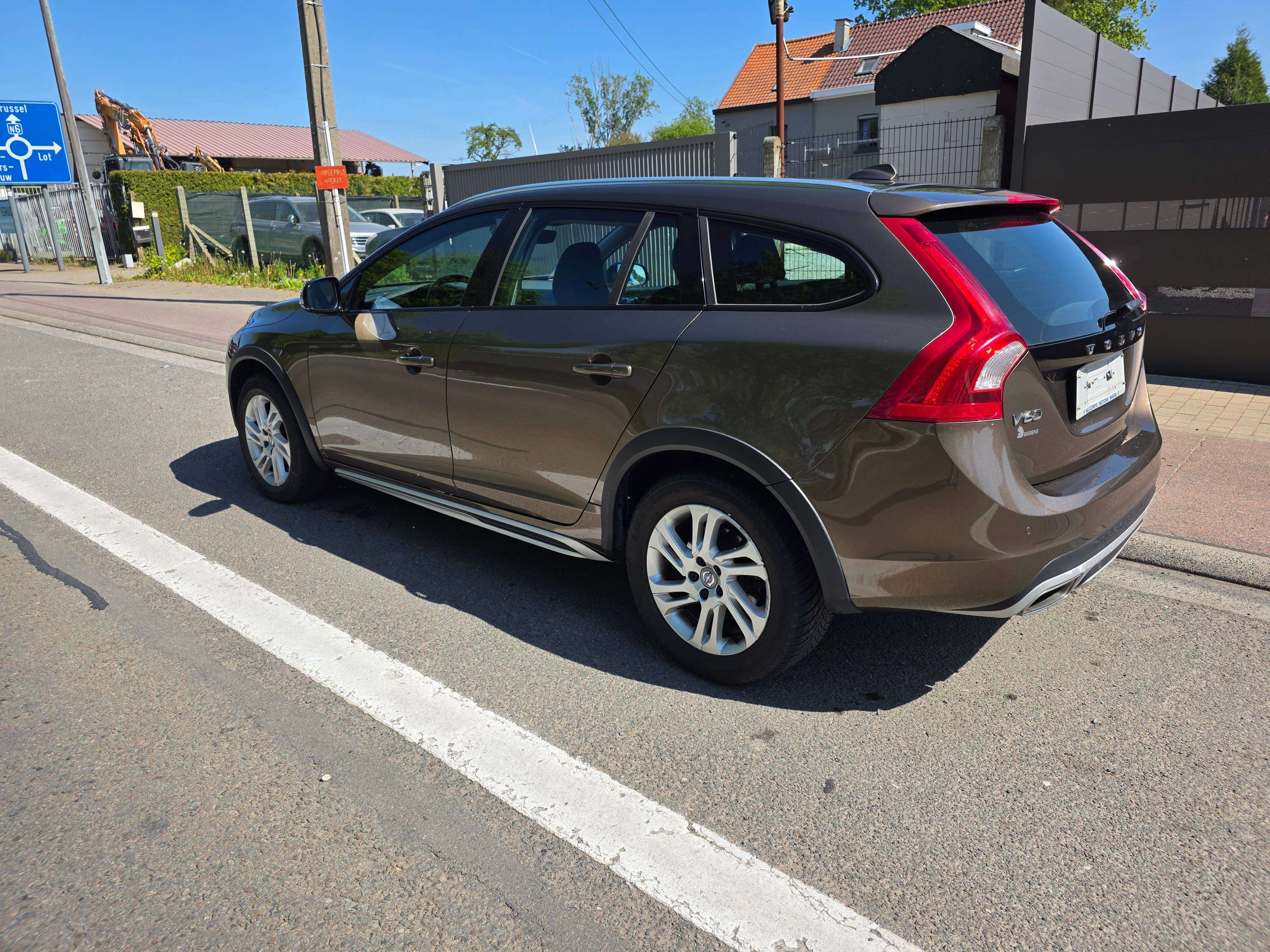 Volvo V60 Cross Country 2.0 D3 Summum 1°EIG. PERFECTE STAAT FULL OPTIES