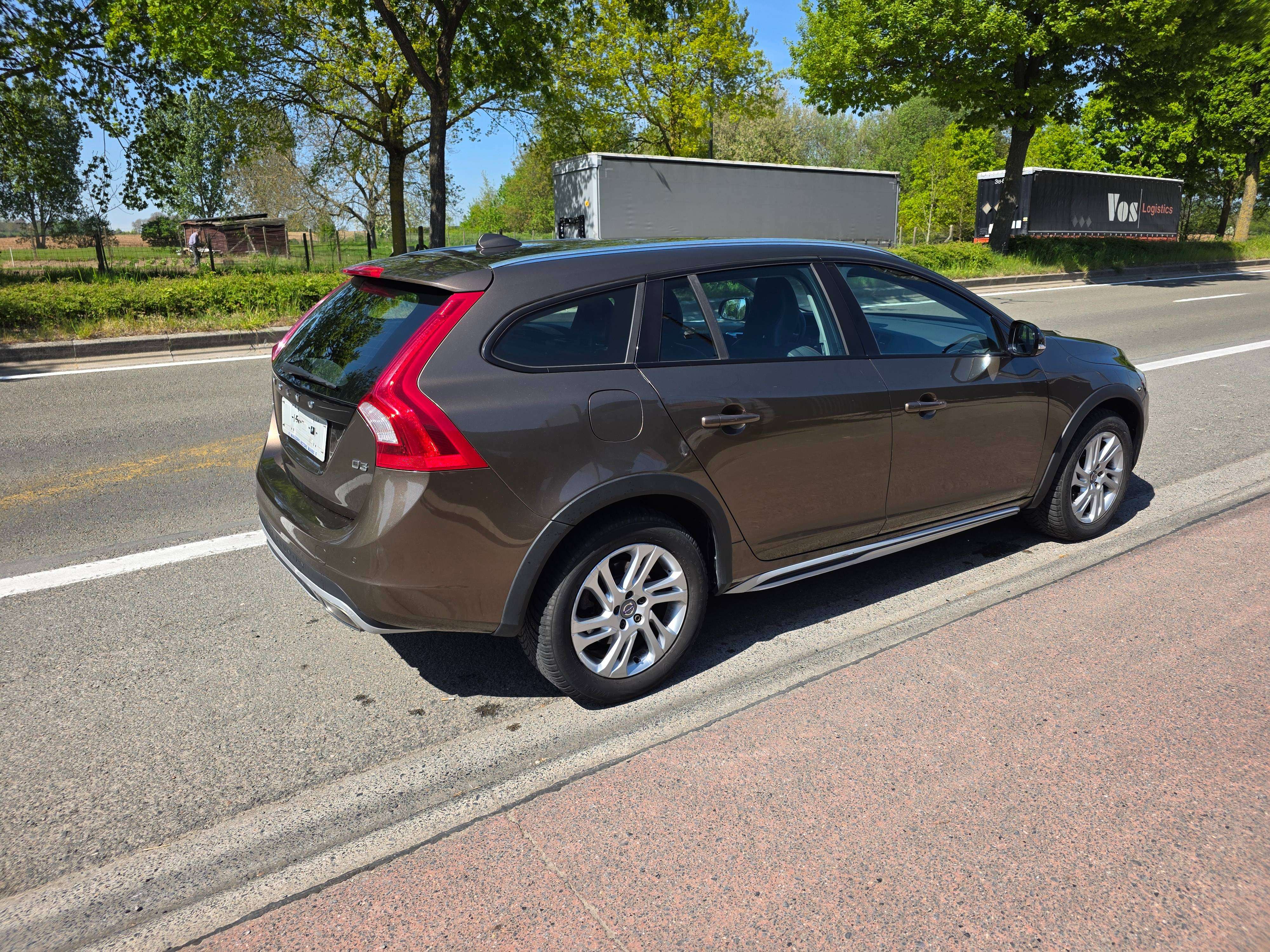 Volvo V60 Cross Country 2.0 D3 Summum 1°EIG. PERFECTE STAAT FULL OPTIES