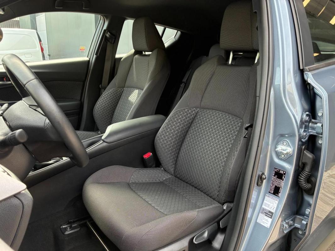 Toyota C-hr 1.8 HSD 122H HYBRID DYNAMIC | 1ERE MAIN FR SUIVI COMPLET CAMERA DE RECUL |99