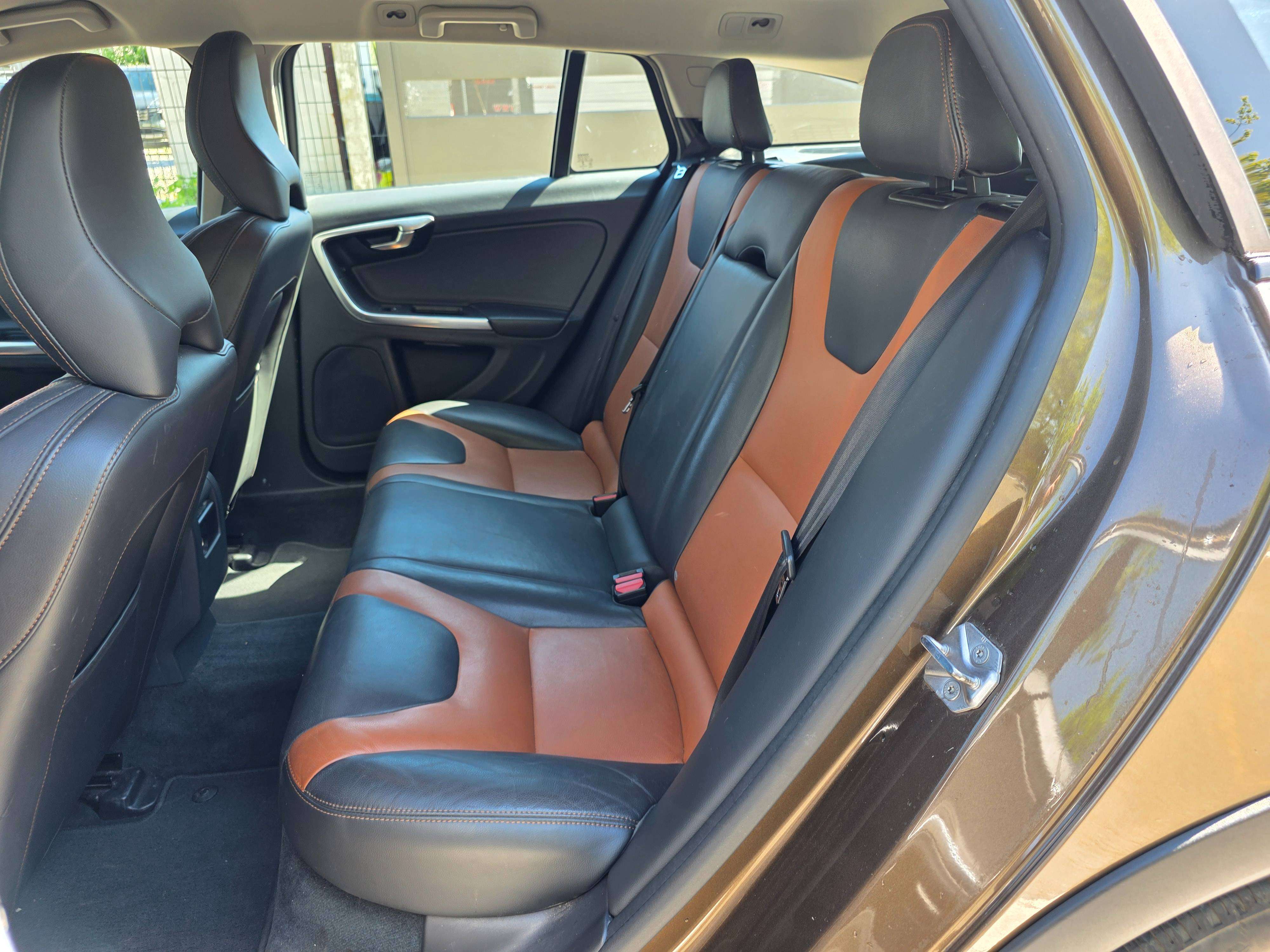Volvo V60 Cross Country 2.0 D3 Summum 1°EIG. PERFECTE STAAT FULL OPTIES