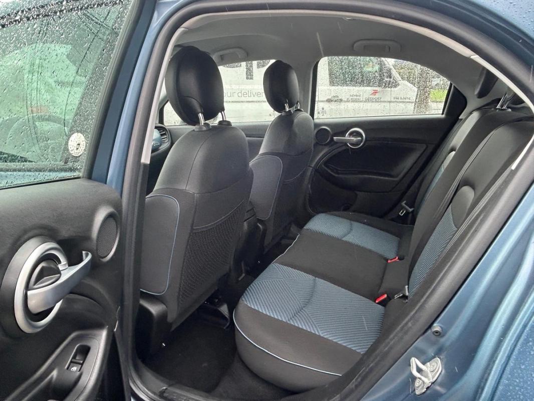 Fiat 500 X BOITE AUTO 2018 98000km GPS BLUETOOTH RÉGULATEURS RADAR USB AUX