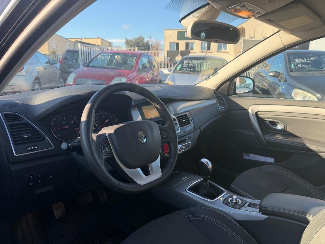 Renault Laguna III 1.5 DCI 110 CH DISTRIBUTION NEUVE REVISEE
