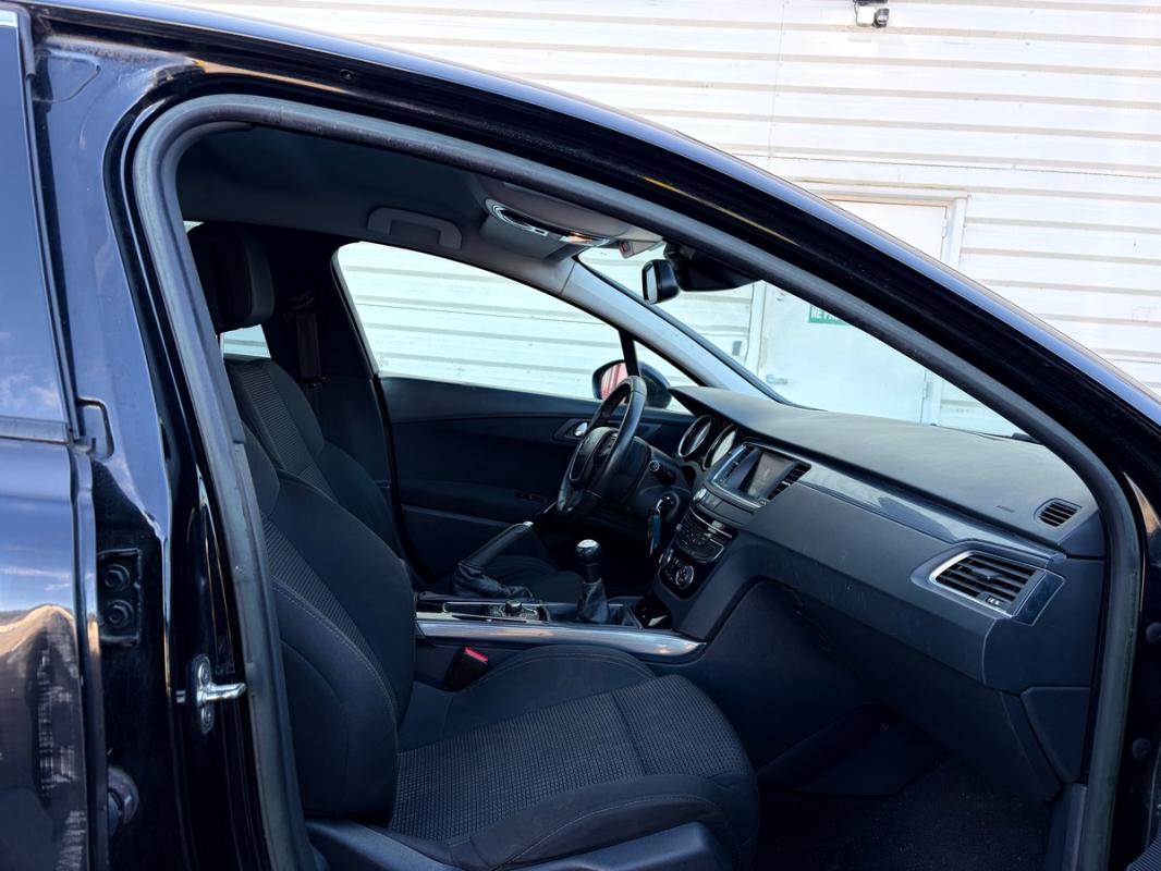 Peugeot 508 1.6L 115 HDi Active 2012 BLUETOOTH GPS kRÉGULATEUR RADARS PAYER. EN 3 FOIS