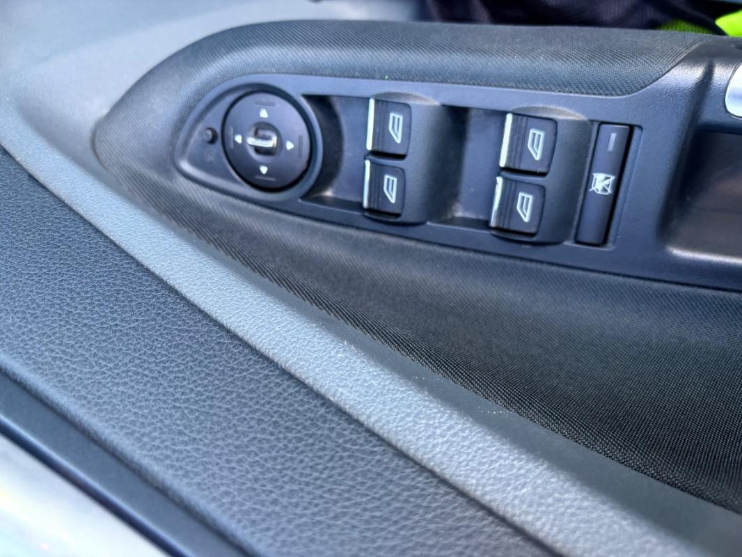 Ford C-max 2013 1.6L 110 TDCI Trend RADARS RÉGULATEURS PAYEMENT EN 3 Fois