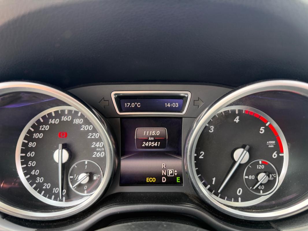 Mercedes-Benz Classe M 250 CDI DIESEL 204CH BOITE AUTOMATIQUE 4 PNEUS NEUFS REVISEE