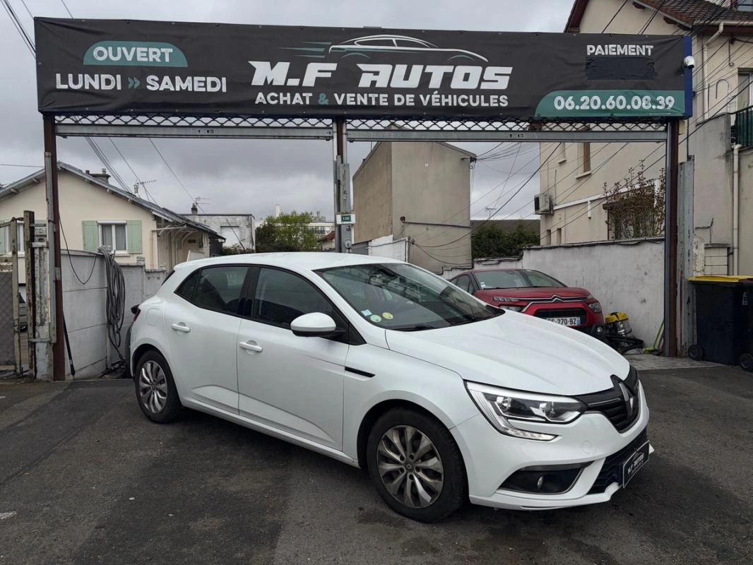 Renault Megane IV 2017 1.5L dCi ENERGY LIFE GPS RÉGULATEUR USB BLUETOOTH RADARS