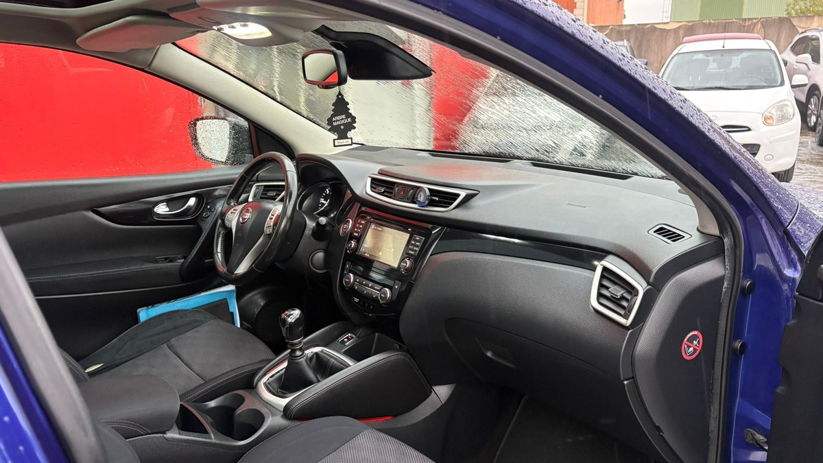 Nissan Qashqai 1.6L DCI 131 CH - ENTIÈREMENT RÉVISÉE & GARANTIE PENDANT 12 MOIS