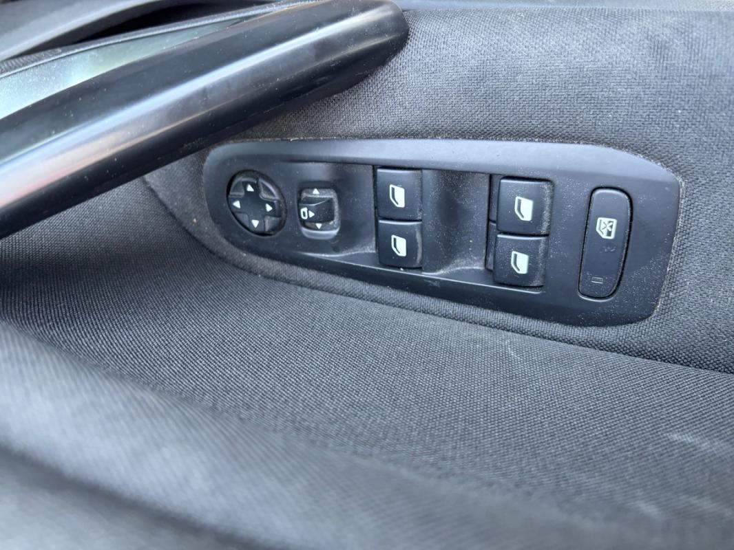 Peugeot 308 2018 HDI Active Kit Distribution Faite GPS RADAR RÉGULATEURS BLUETOOTH