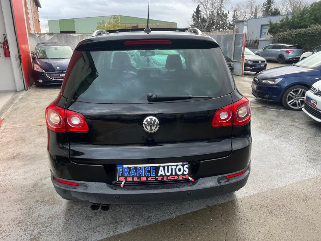 Volkswagen Tiguan 2.0L TDI 140 CH RADARS GPS TOIT PANORAMIQUE RÉVISÉE ET GARANTIE 12 MOIS EUROPE