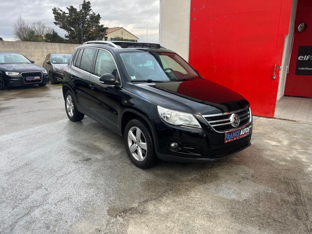 Volkswagen Tiguan 2.0L TDI 140 CH RADARS GPS TOIT PANORAMIQUE RÉVISÉE ET GARANTIE 12 MOIS EUROPE
