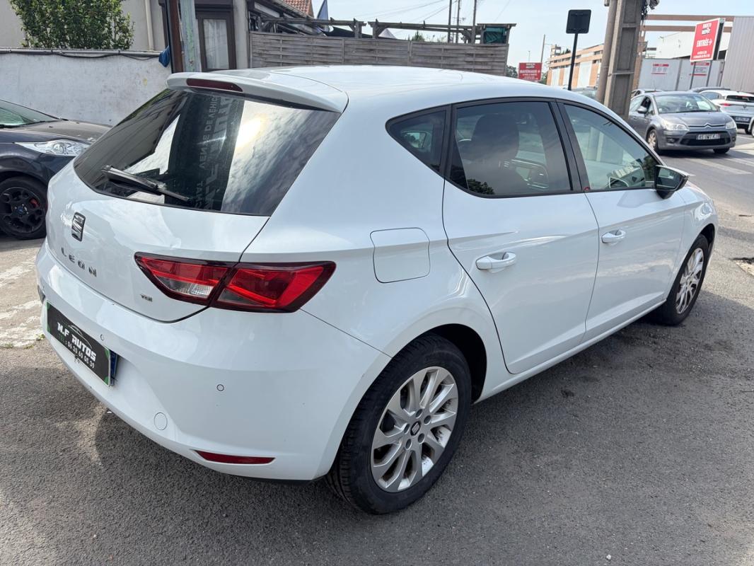 Seat Leon III TDI 105 2013 TOUT LE SUIVIE D ENTRETIEN RADAR RÉGULATEURS BLUETOOTH PAYER EN 3 Fois