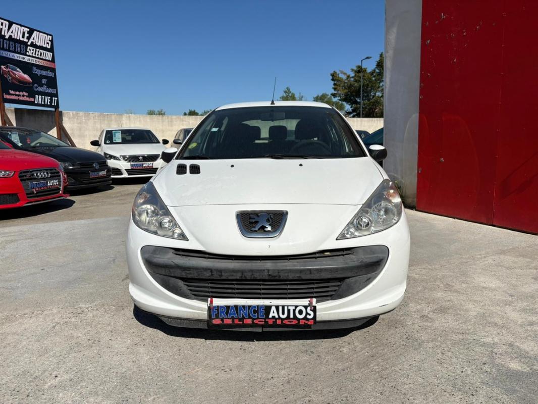 Peugeot 206+ 1.1i 60CH ESSENCE DE 2009 - ENTIÈREMENT RÉVISÉE & GARANTIE 12 MOIS