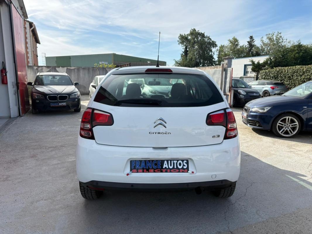 Citroen C3 3eme génération 1.4L HDI 68 CH - ENTIÈREMENT RÉVISÉE & GARANTIE TRÈS PROPRE distri neuve