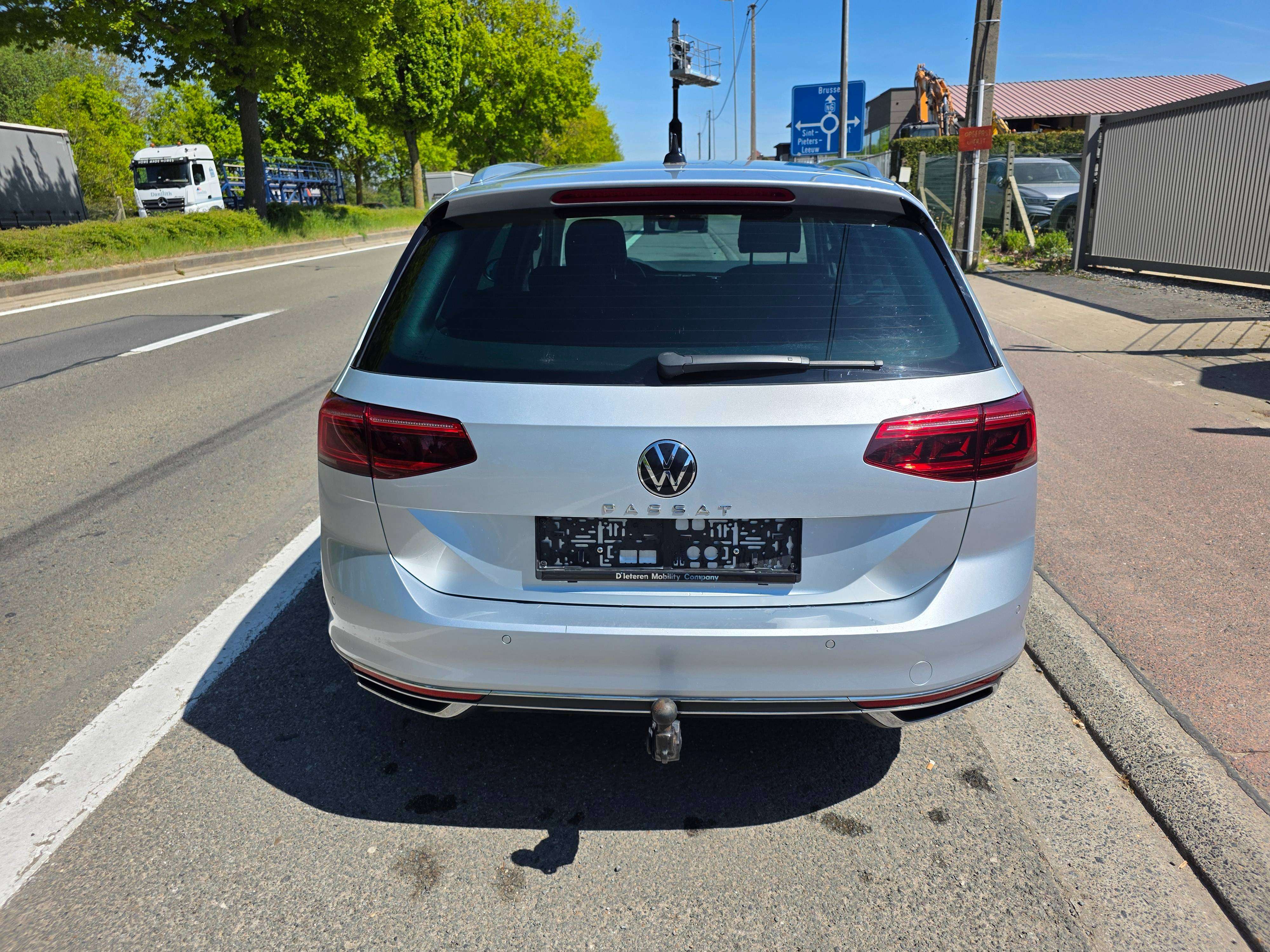Volkswagen Passat Variant 2.0 TDi SCR Elegance Business DSG 1°EIG. IN PERFECTE STAAT. 2023. VEEL OPTIES