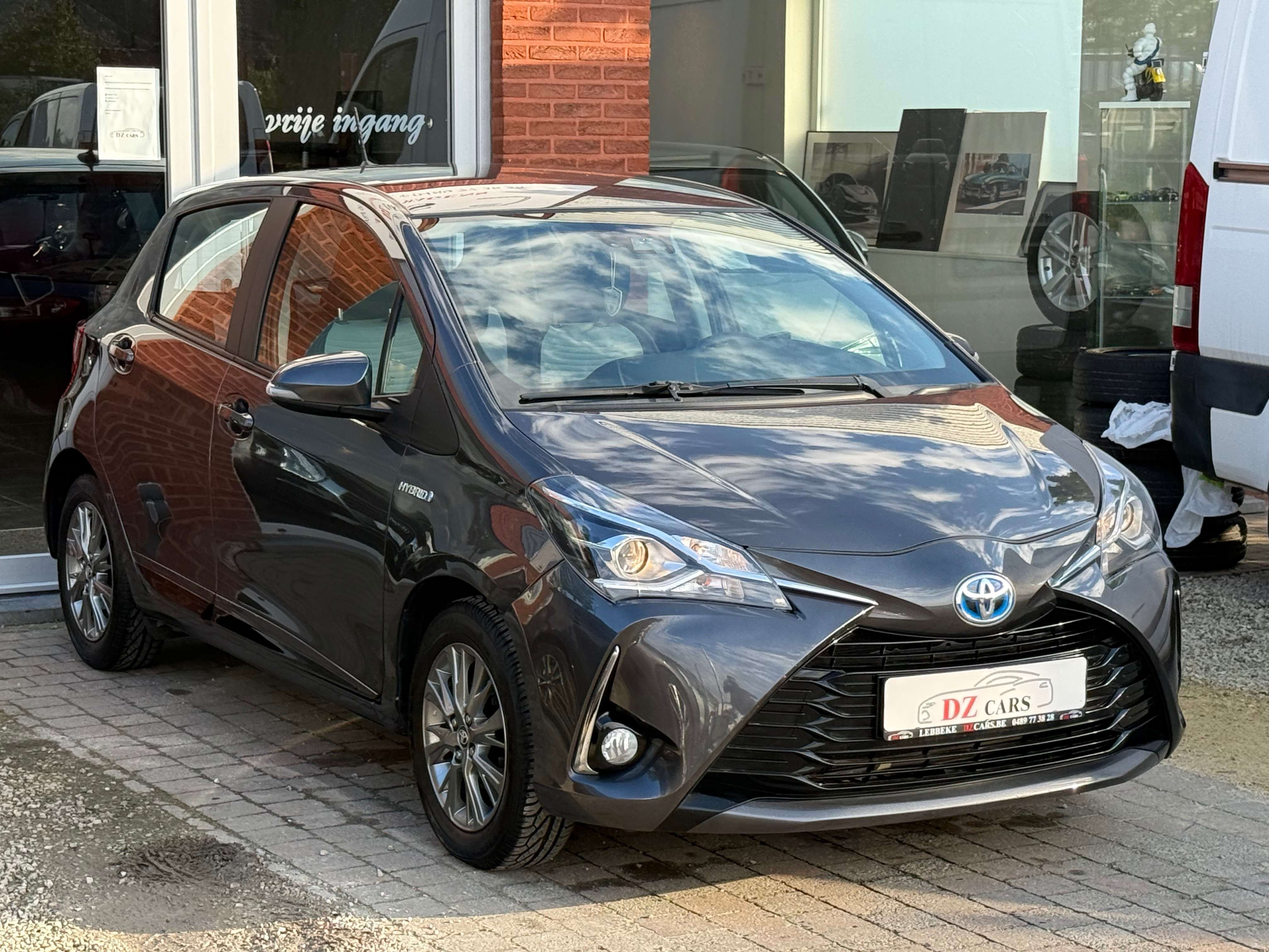 Toyota Yaris HYBRID 1.5I 73PK |✅NAVI | CAMERA | KEY LESS |