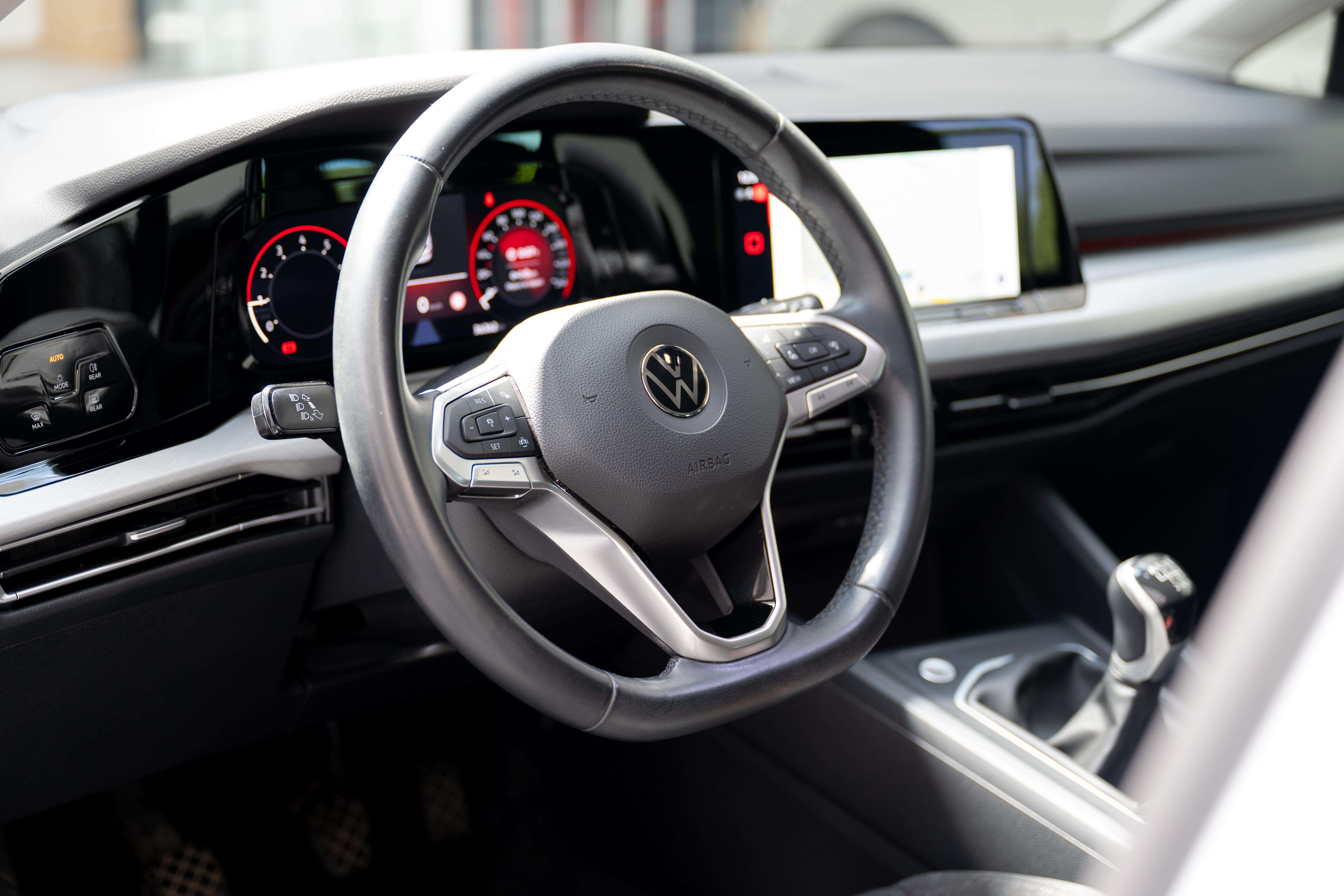Volkswagen Golf 1.0 TSi 110 Life Garantie 12 mois