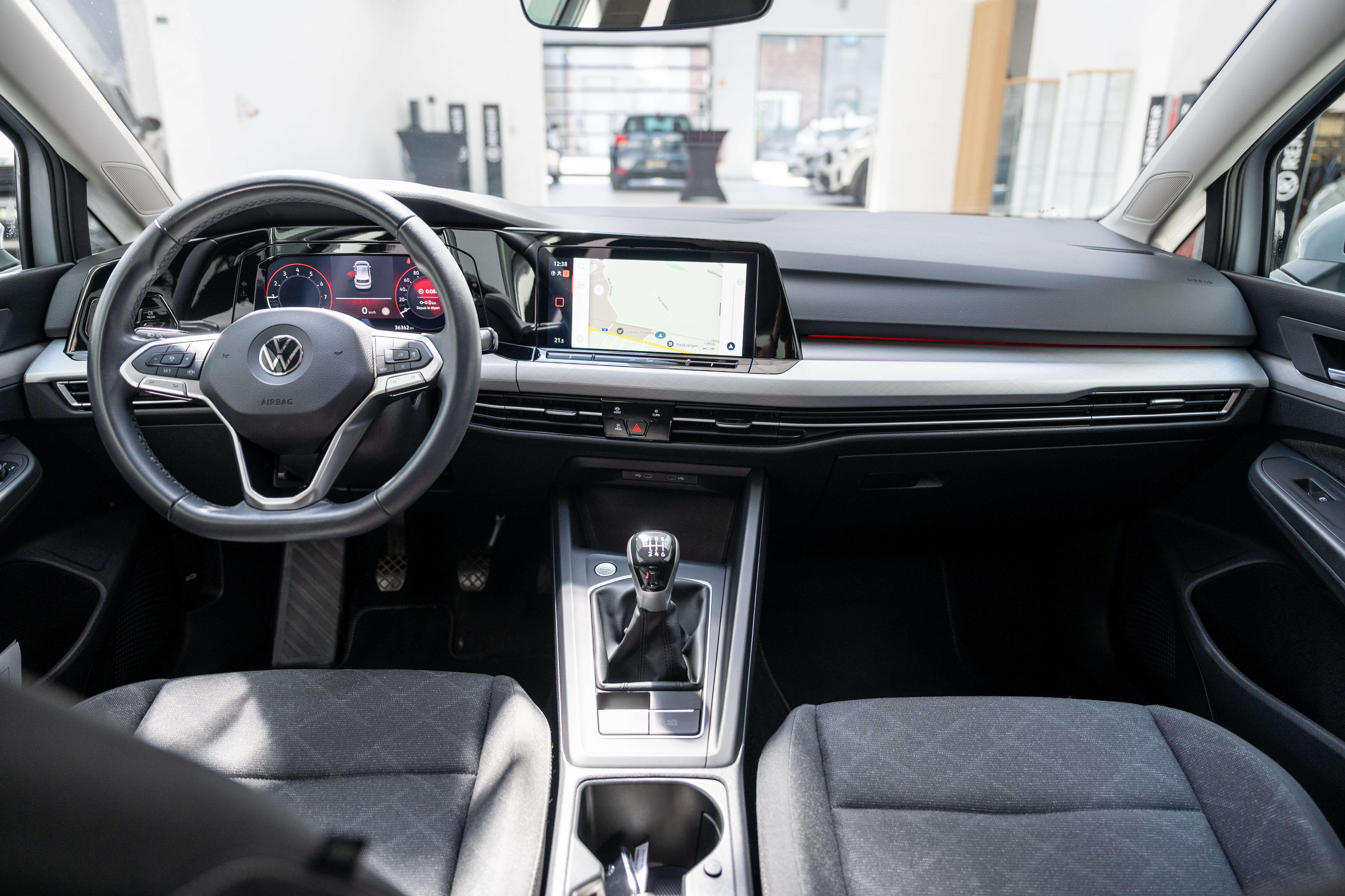 Volkswagen Golf 1.0 TSi 110 Life Garantie 12 mois