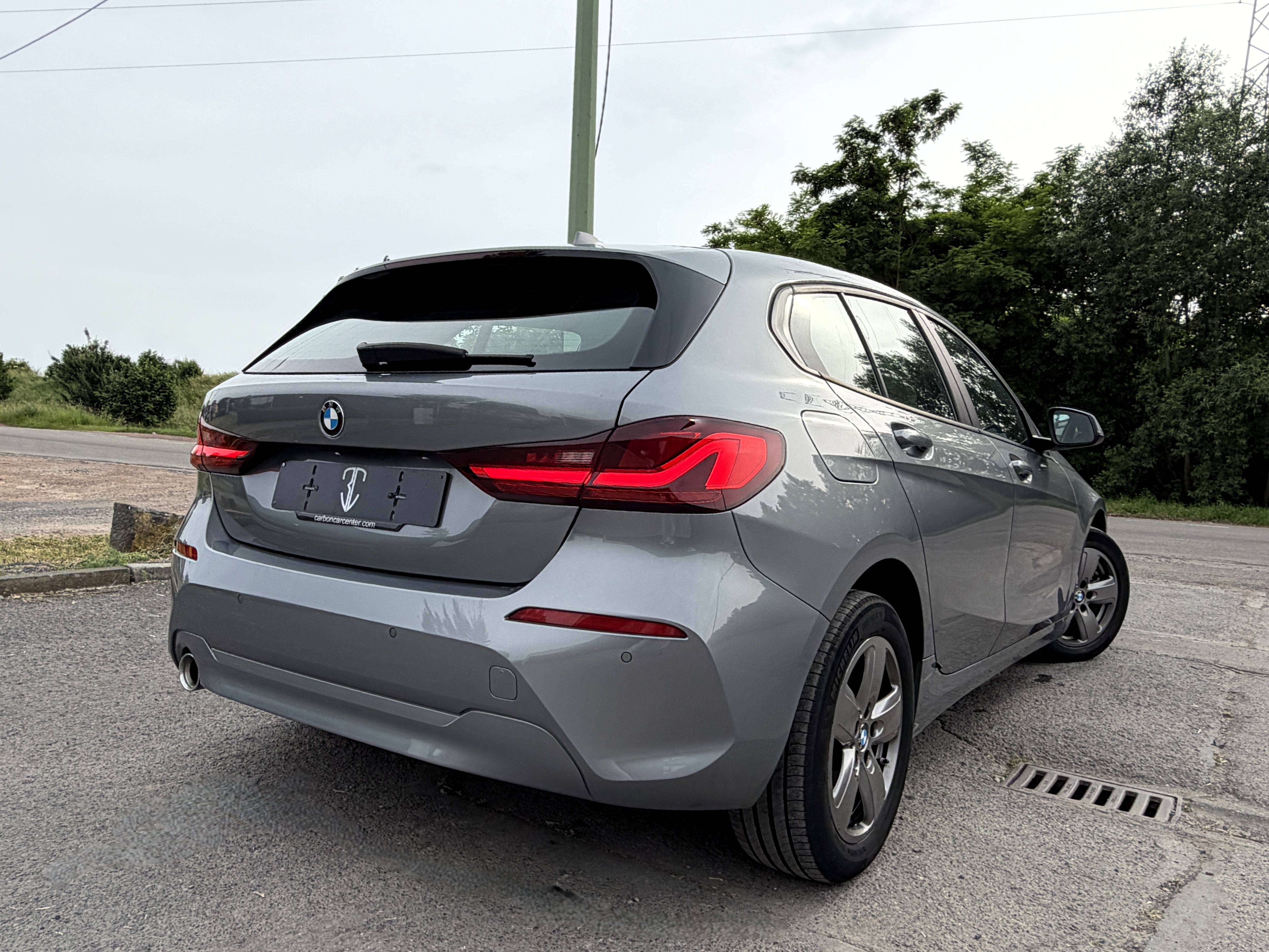 BMW 116 d Advantage 1er PROPRIO/HISTORIQUE COMPLET/NAVI-CARPLAY/FULL LED/Pack LIGHT/