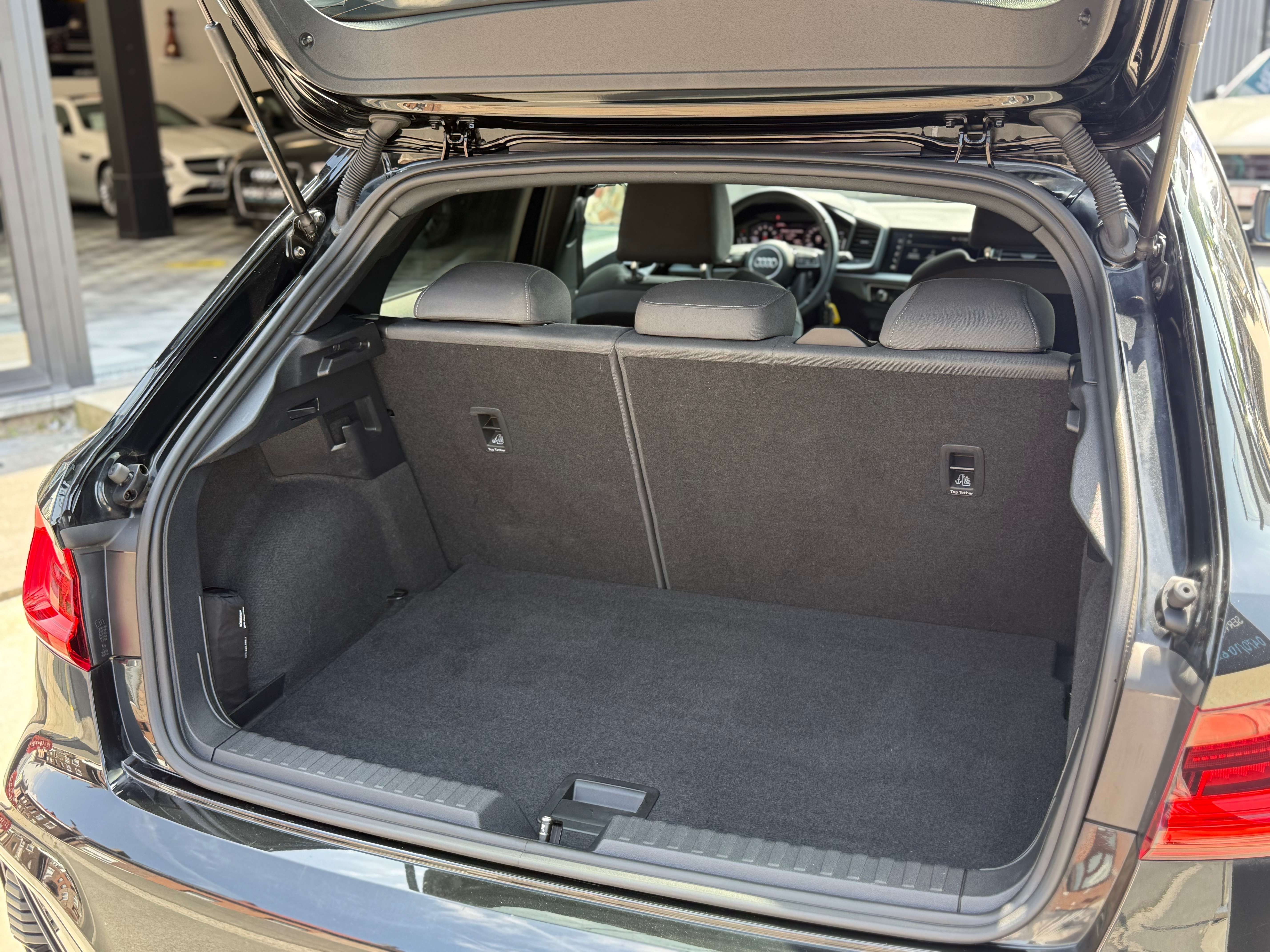 Audi A1 Citycarver 30 TFSI S TRONIC - LINE ASSIST - COCKPIT - LED - GARANTIE 12 MOIS
